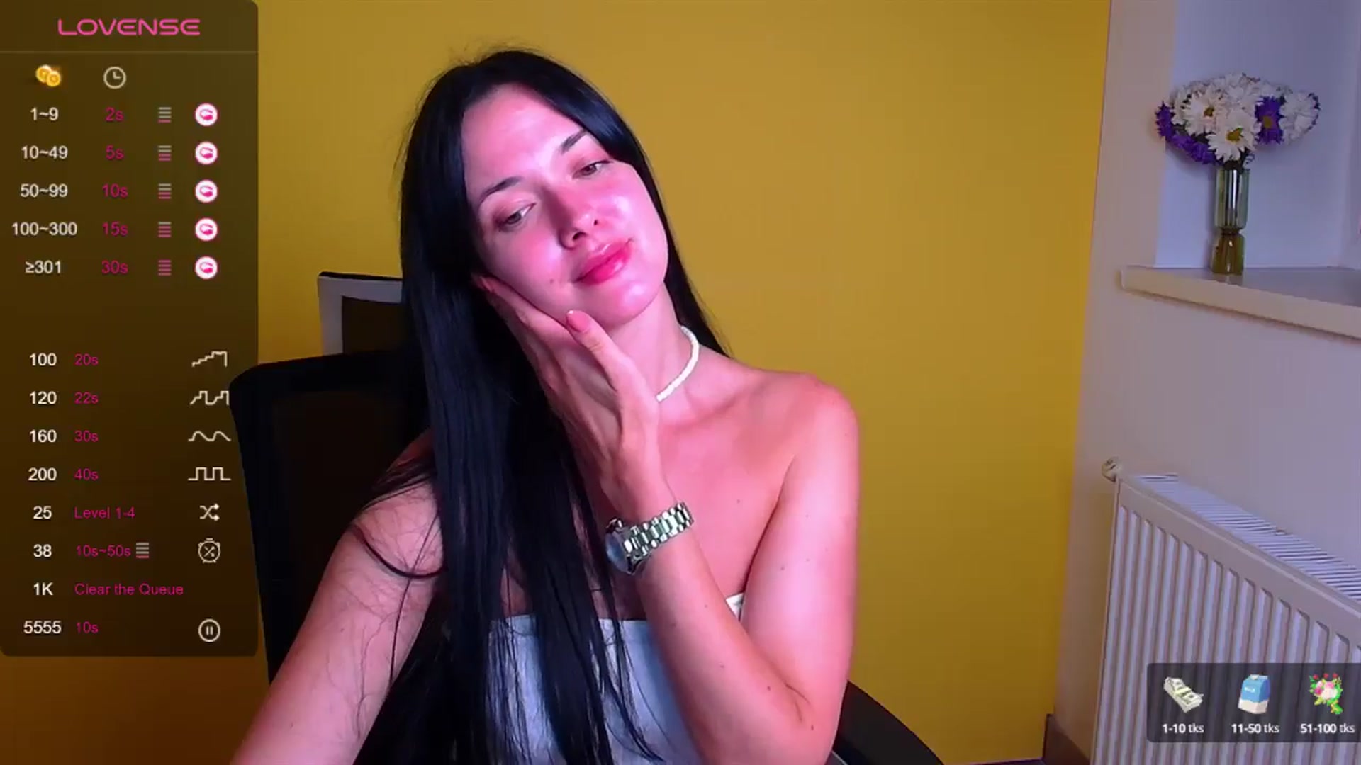 Gallery image thumbnail from Black_Red's myfreecams stream on, 08/24/2024, 10:39 image 2 of 20