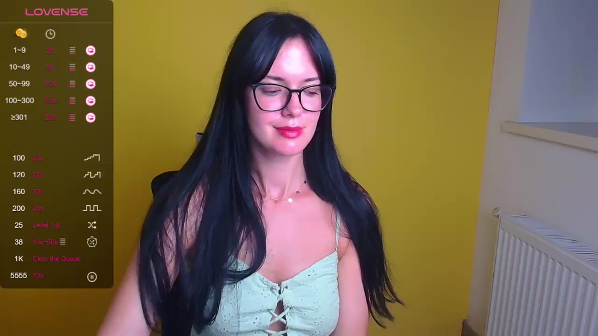 Gallery image thumbnail from Black_Red's myfreecams stream on, 08/28/2024, 19:12 image 12 of 20