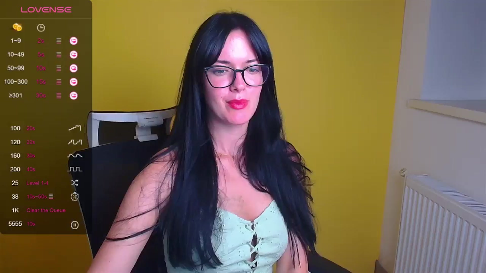 Gallery image thumbnail from Black_Red's myfreecams stream on, 08/28/2024, 19:12 image 7 of 20
