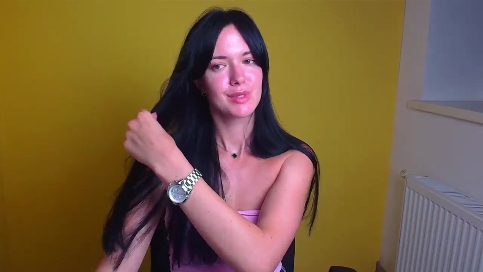 Gallery image thumbnail from Black_Red's myfreecams stream on, 08/29/2024, 12:44 image 14 of 20