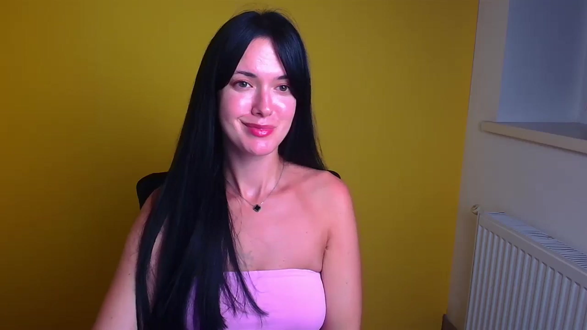 Gallery image thumbnail from Black_Red's myfreecams stream on, 08/29/2024, 14:41 image 9 of 20