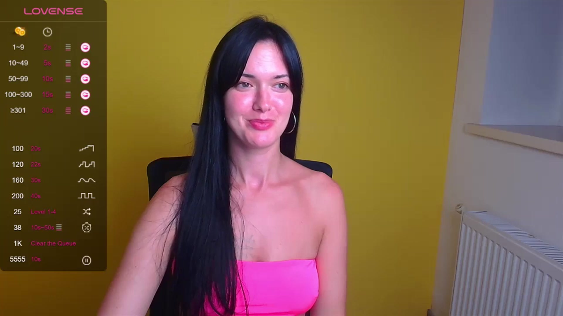 Gallery image thumbnail from Black_Red's myfreecams stream on, 08/31/2024, 24:33 image 17 of 20