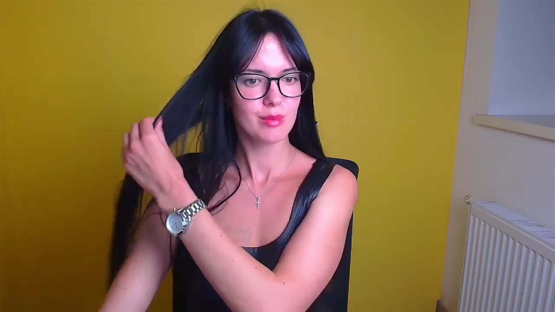 Gallery image thumbnail from Black_Red's myfreecams stream on, 09/07/2024, 08:23 image 3 of 20