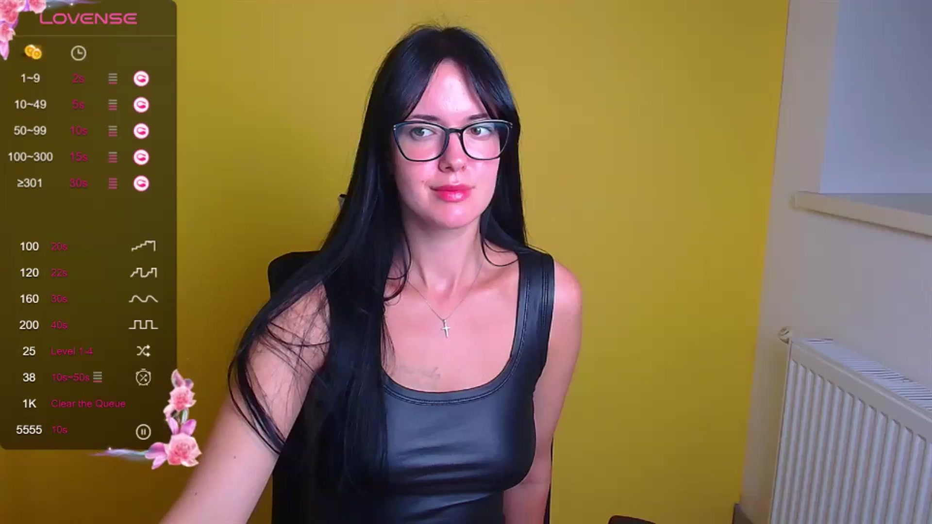 Gallery image thumbnail from Black_Red's myfreecams stream on, 09/07/2024, 08:23 image 11 of 20