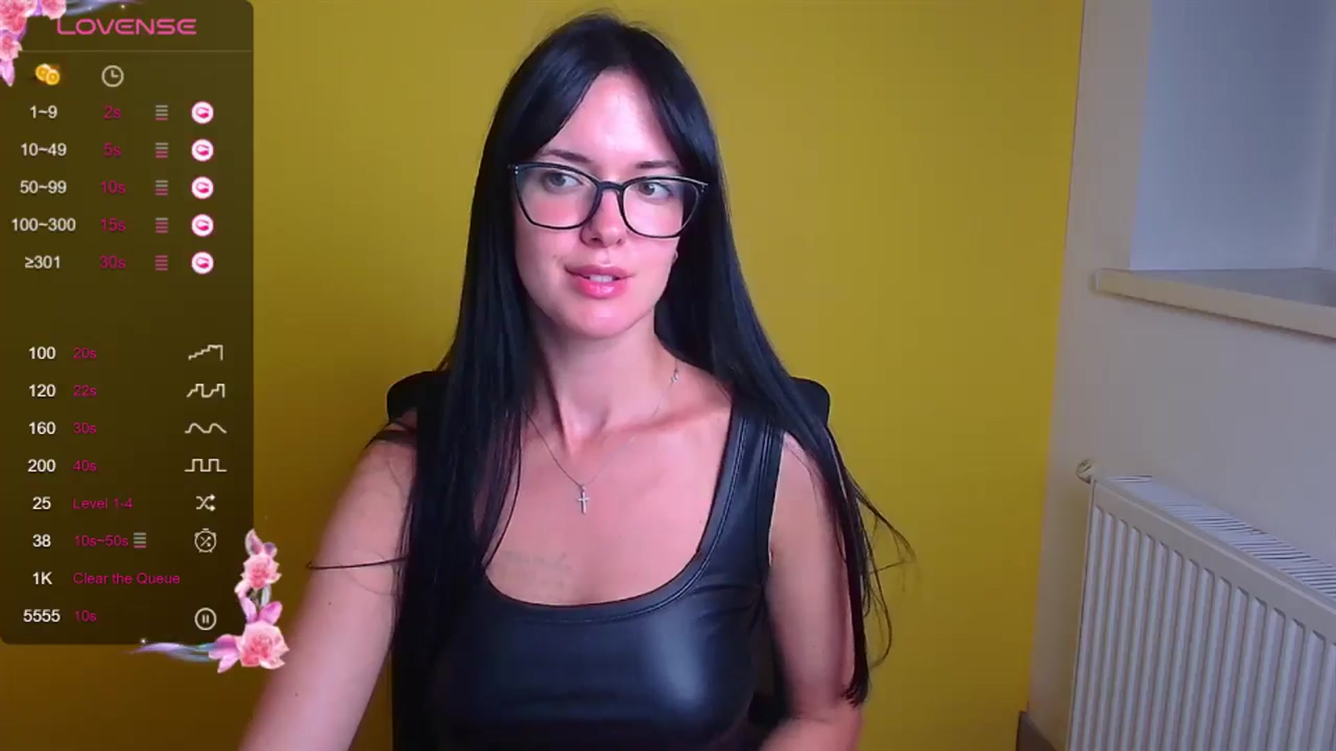 Gallery image thumbnail from Black_Red's myfreecams stream on, 09/07/2024, 11:34 image 15 of 20