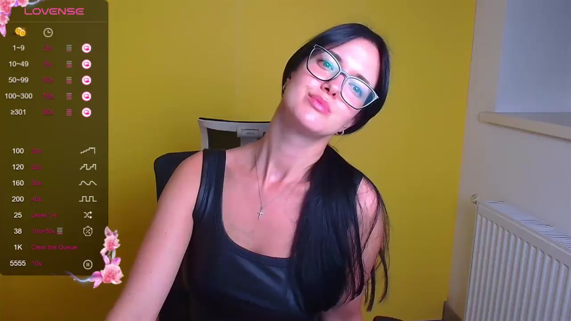 Gallery image thumbnail from Black_Red's myfreecams stream on, 09/07/2024, 12:47 image 9 of 20
