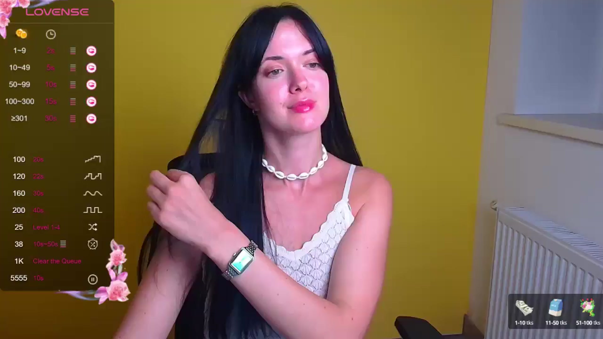 Gallery image thumbnail from Black_Red's myfreecams stream on, 09/08/2024, 21:18 image 18 of 20