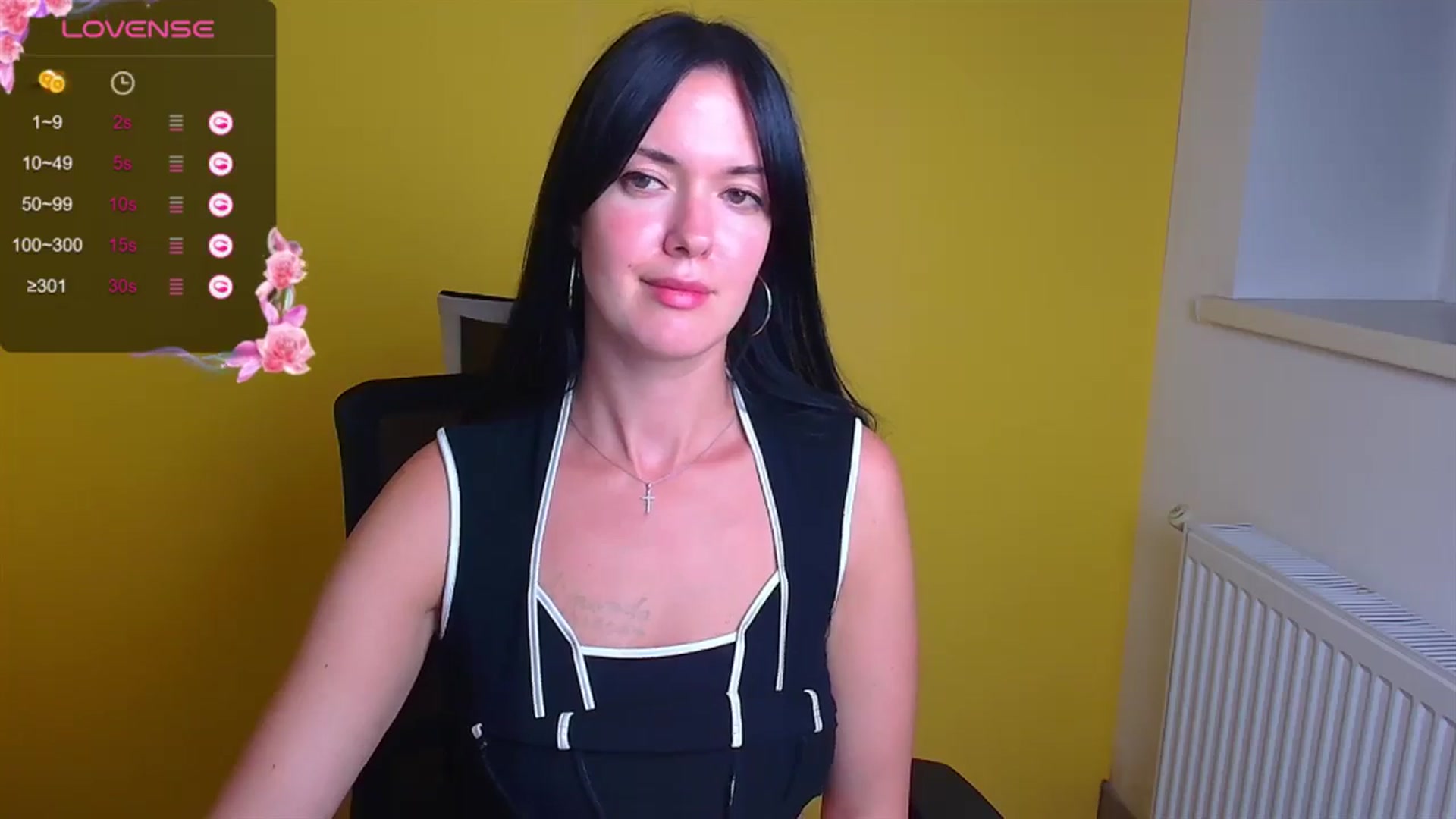Gallery image thumbnail from Black_Red's myfreecams stream on, 09/09/2024, 18:26 image 19 of 20