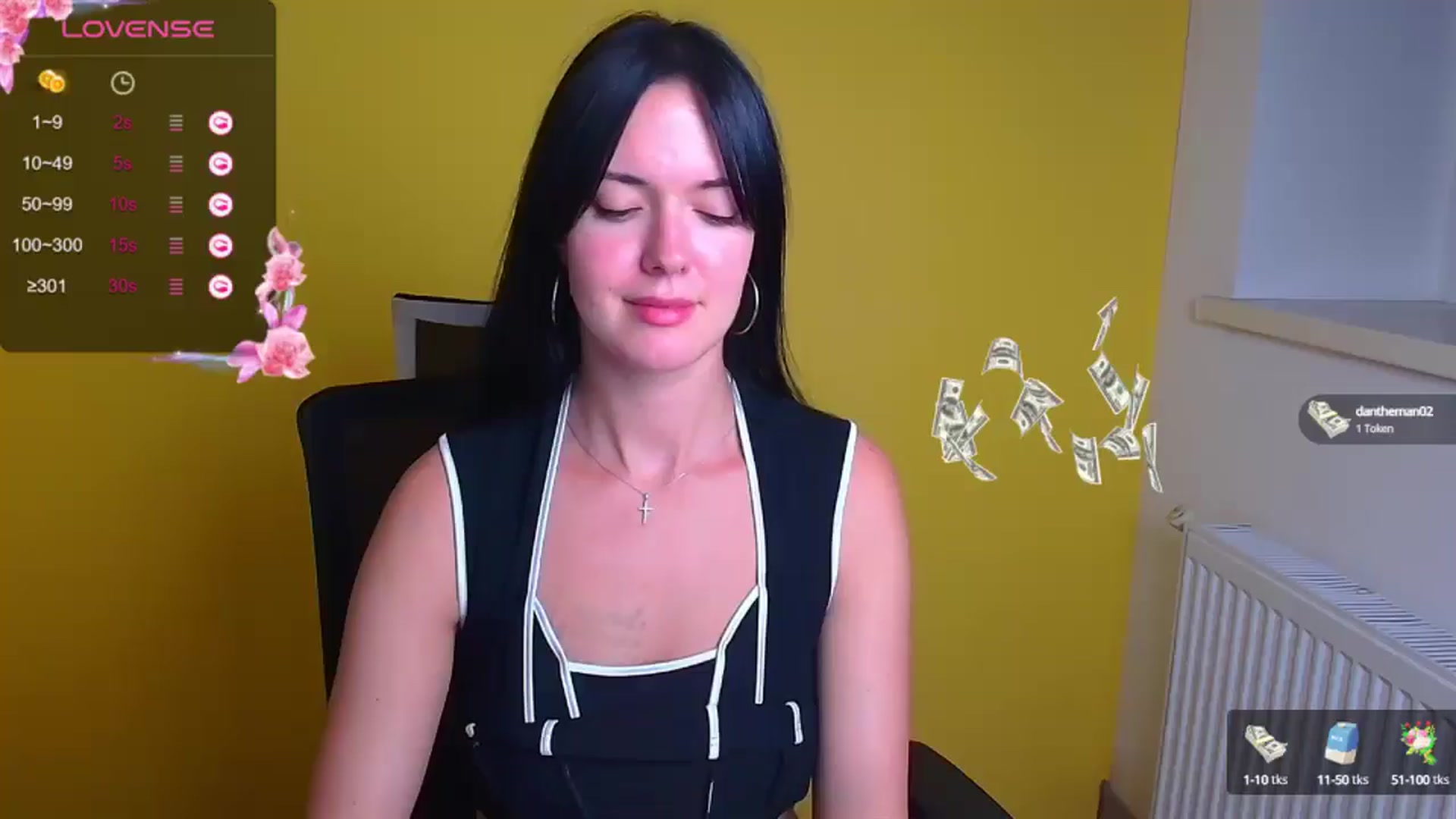 Gallery image thumbnail from Black_Red's myfreecams stream on, 09/09/2024, 18:26 image 18 of 20