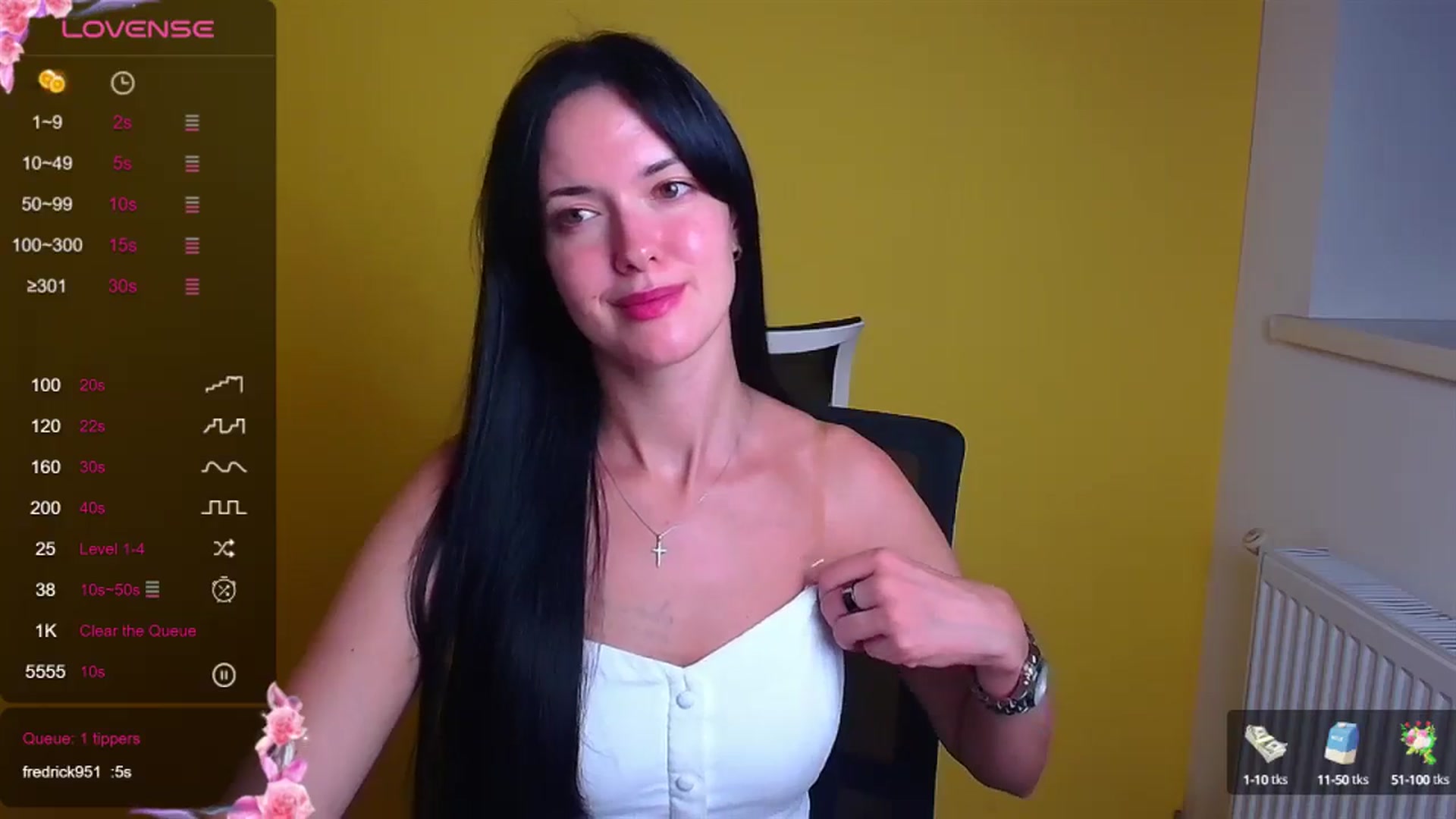 Gallery image thumbnail from Black_Red's myfreecams stream on, 09/11/2024, 19:17 image 7 of 20
