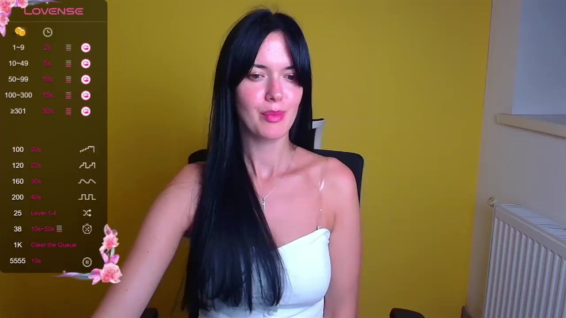 Gallery image thumbnail from Black_Red's myfreecams stream on, 09/11/2024, 21:10 image 12 of 20