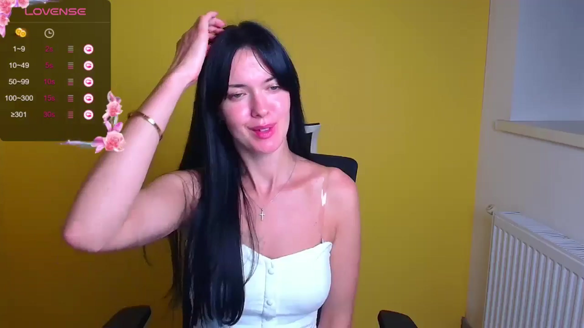 Gallery image thumbnail from Black_Red's myfreecams stream on, 09/11/2024, 23:58 image 12 of 20