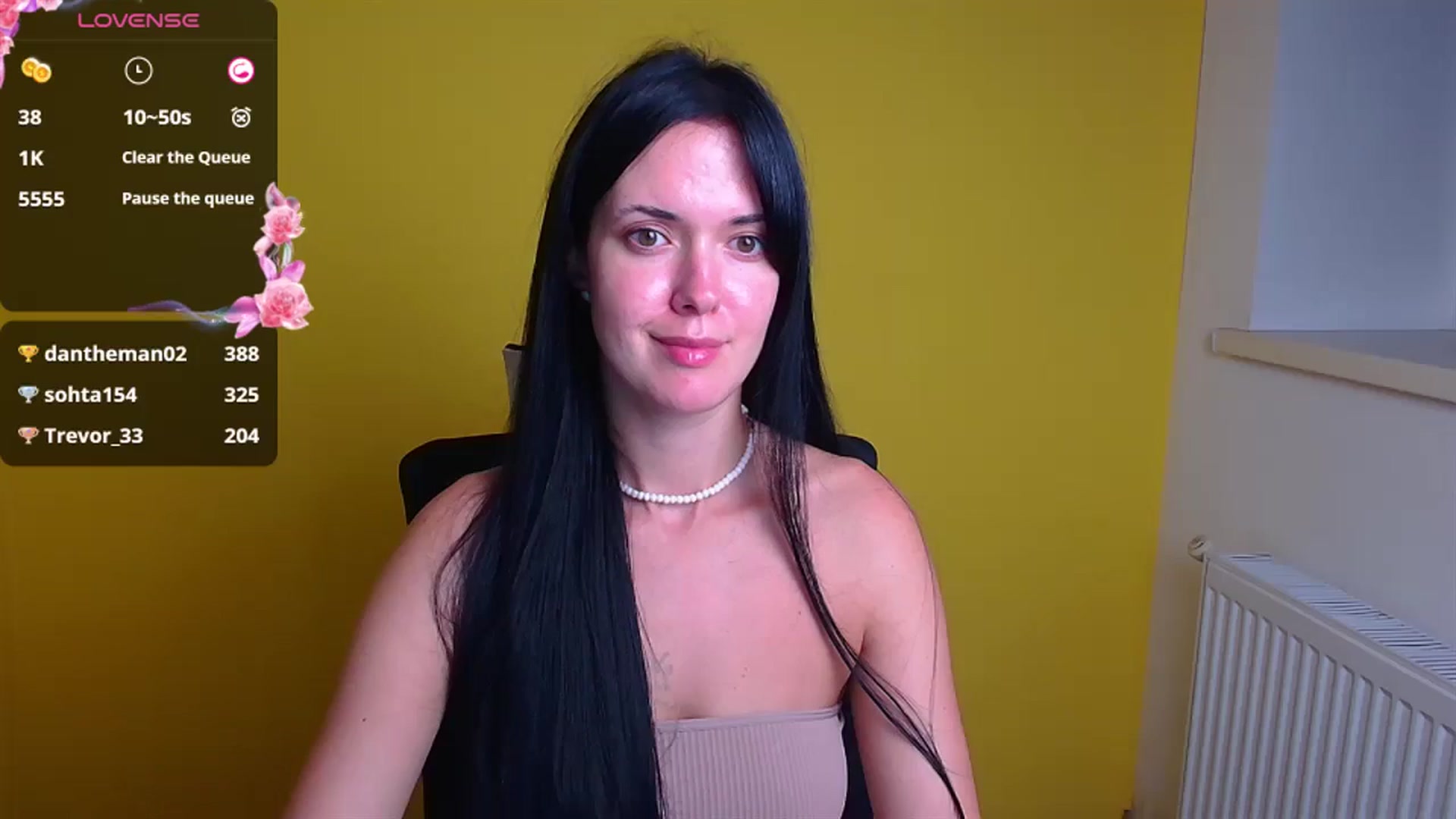 Gallery image thumbnail from Black_Red's myfreecams stream on, 09/14/2024, 14:47 image 2 of 20