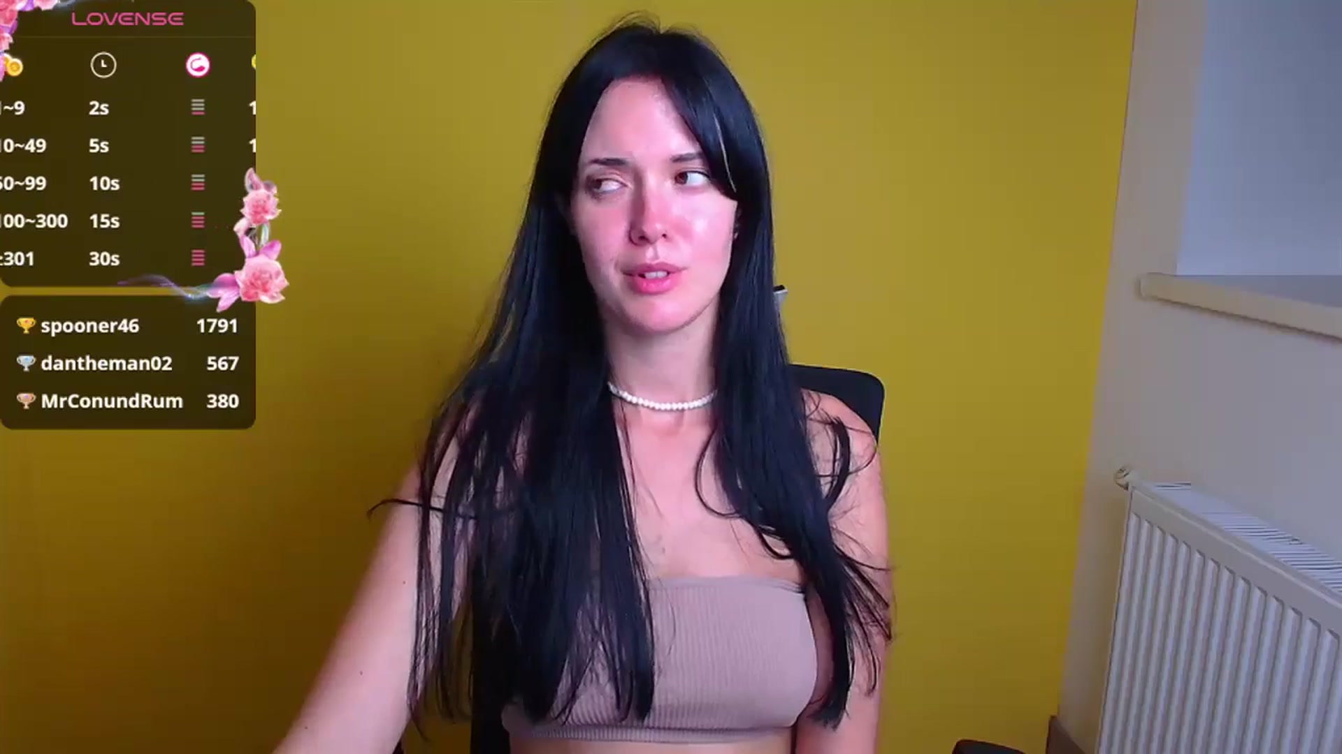 Gallery image thumbnail from Black_Red's myfreecams stream on, 09/14/2024, 17:02 image 20 of 20