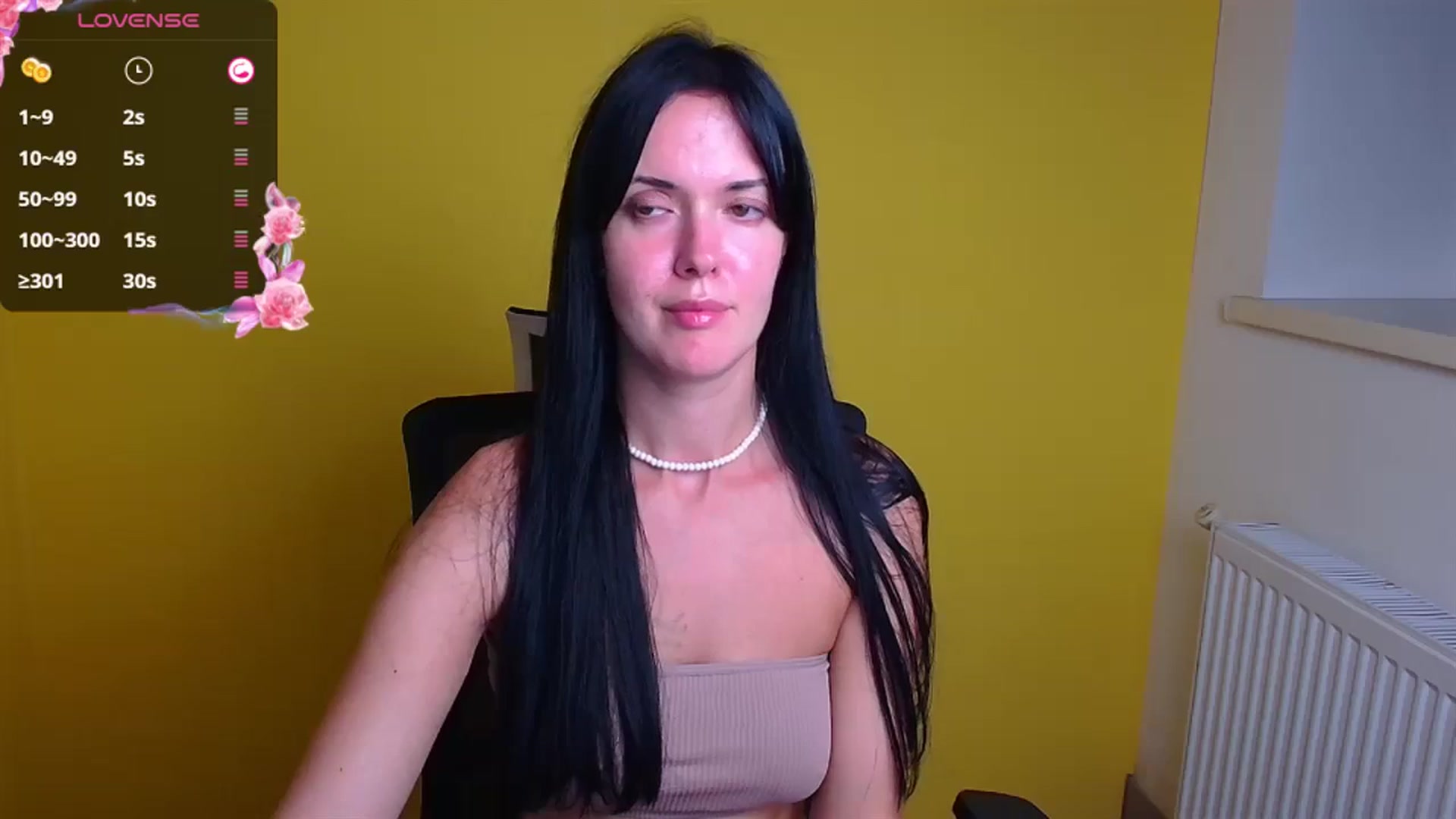 Gallery image thumbnail from Black_Red's myfreecams stream on, 09/14/2024, 17:02 image 4 of 20