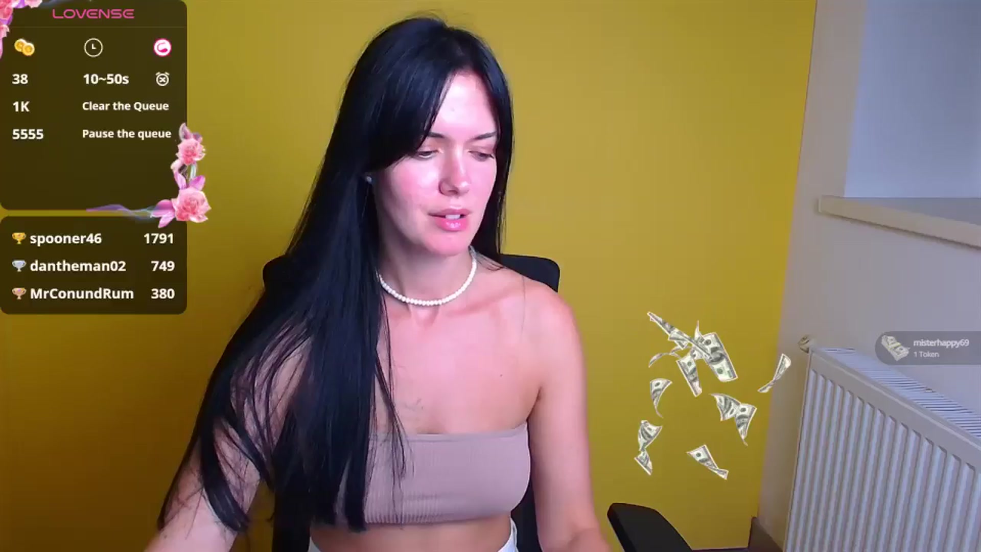 Gallery image thumbnail from Black_Red's myfreecams stream on, 09/14/2024, 17:41 image 18 of 20
