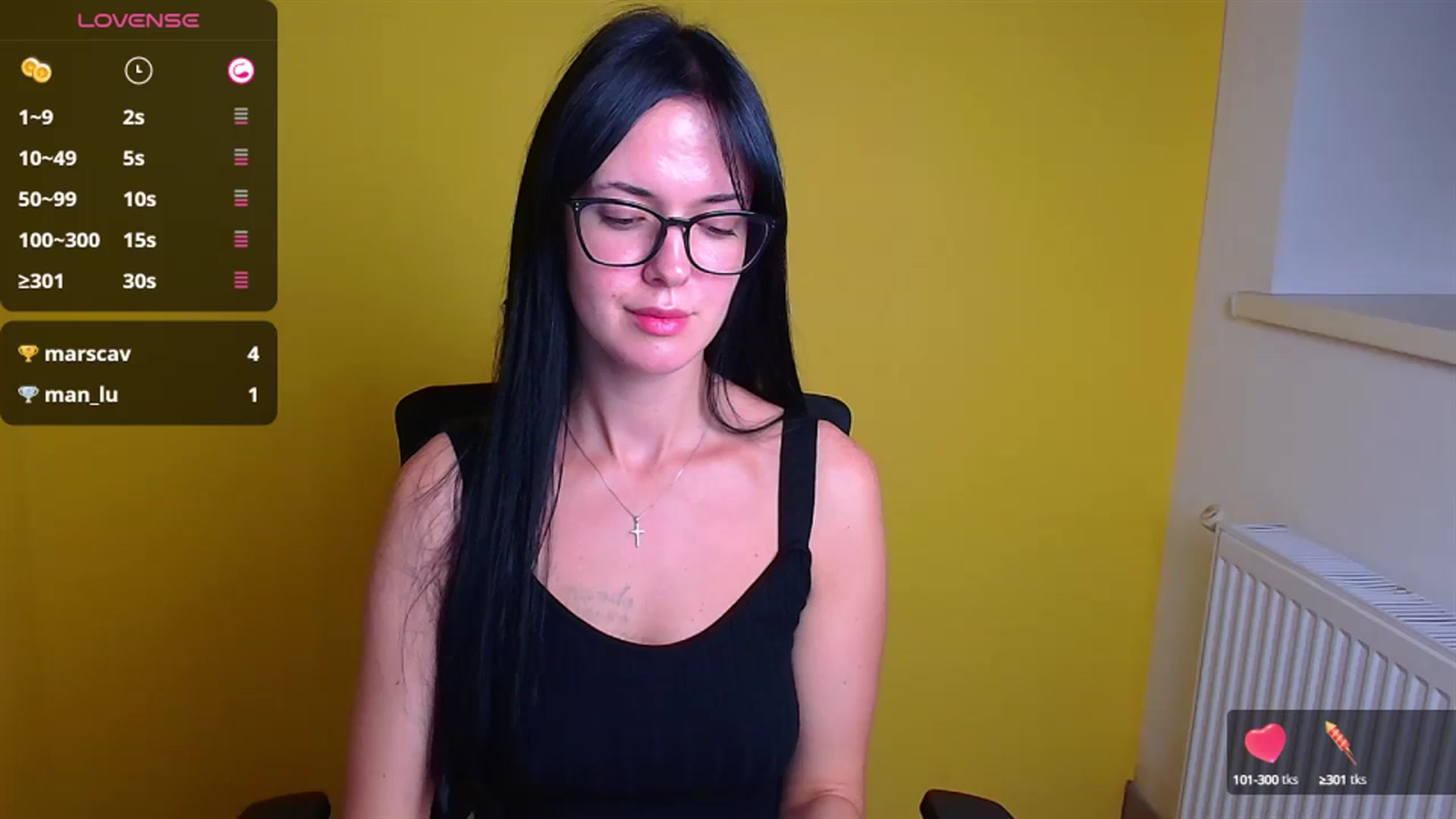 Gallery image thumbnail from Black_Red's myfreecams stream on, 09/15/2024, 08:18 image 16 of 20