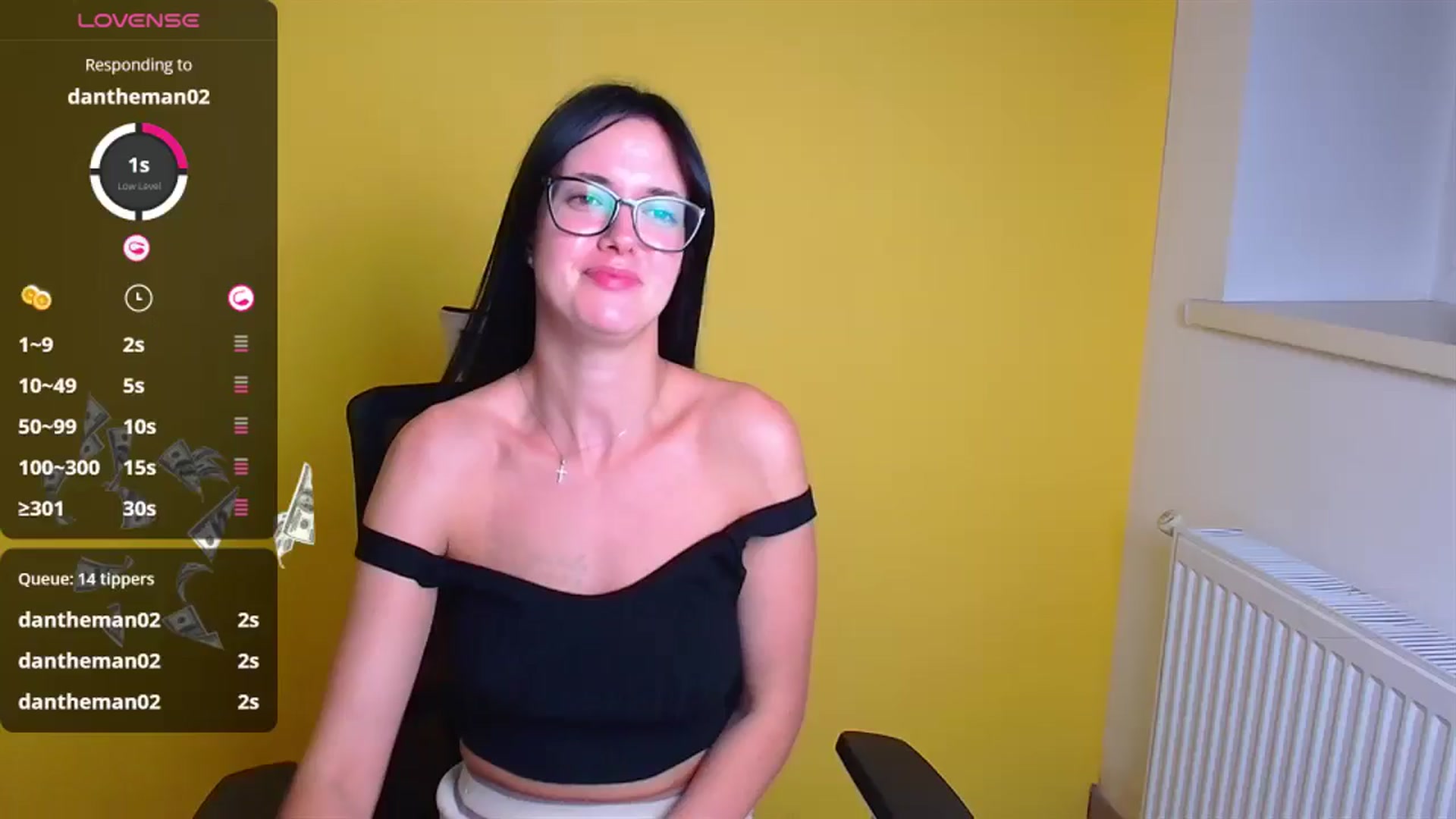 Gallery image thumbnail from Black_Red's myfreecams stream on, 09/15/2024, 09:48 image 18 of 20
