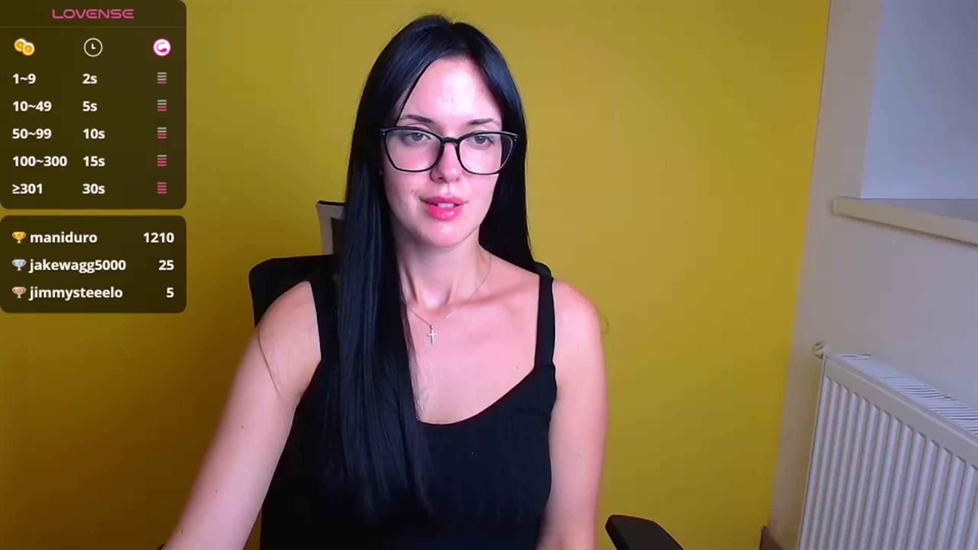 Gallery image thumbnail from Black_Red's myfreecams stream on, 09/15/2024, 15:49 image 6 of 20