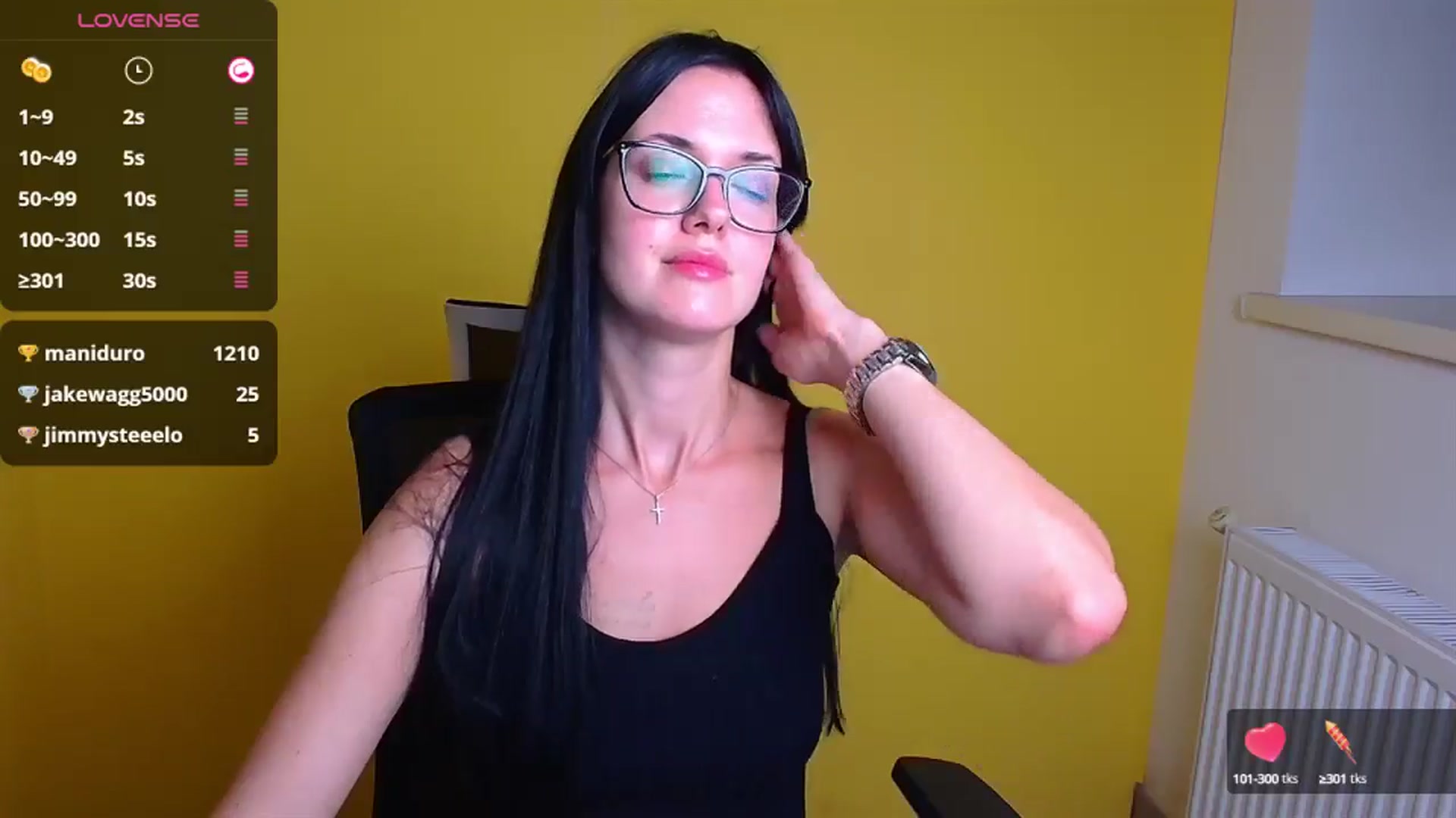 Gallery image thumbnail from Black_Red's myfreecams stream on, 09/15/2024, 15:49 image 5 of 20