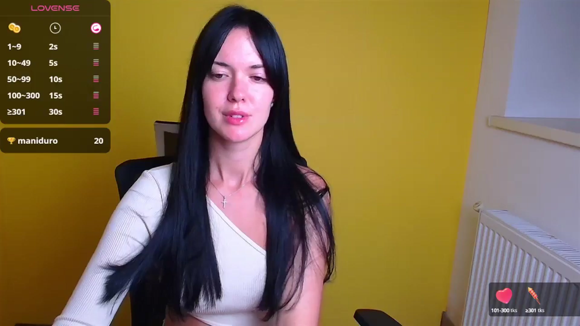 Gallery image thumbnail from Black_Red's myfreecams stream on, 09/20/2024, 13:56 image 5 of 20