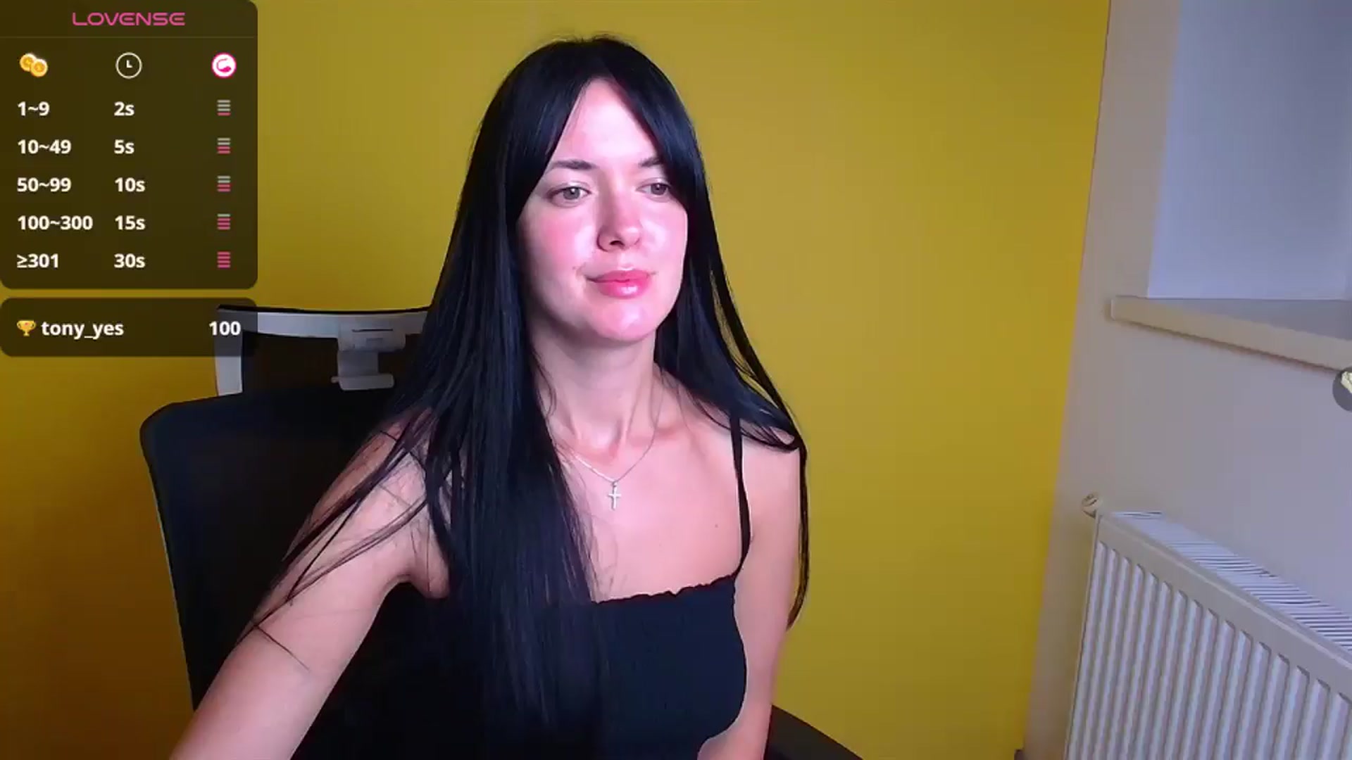 Gallery image thumbnail from Black_Red's myfreecams stream on, 09/21/2024, 08:25 image 1 of 20