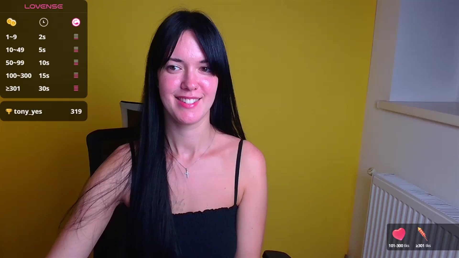 Gallery image thumbnail from Black_Red's myfreecams stream on, 09/21/2024, 08:25 image 4 of 20
