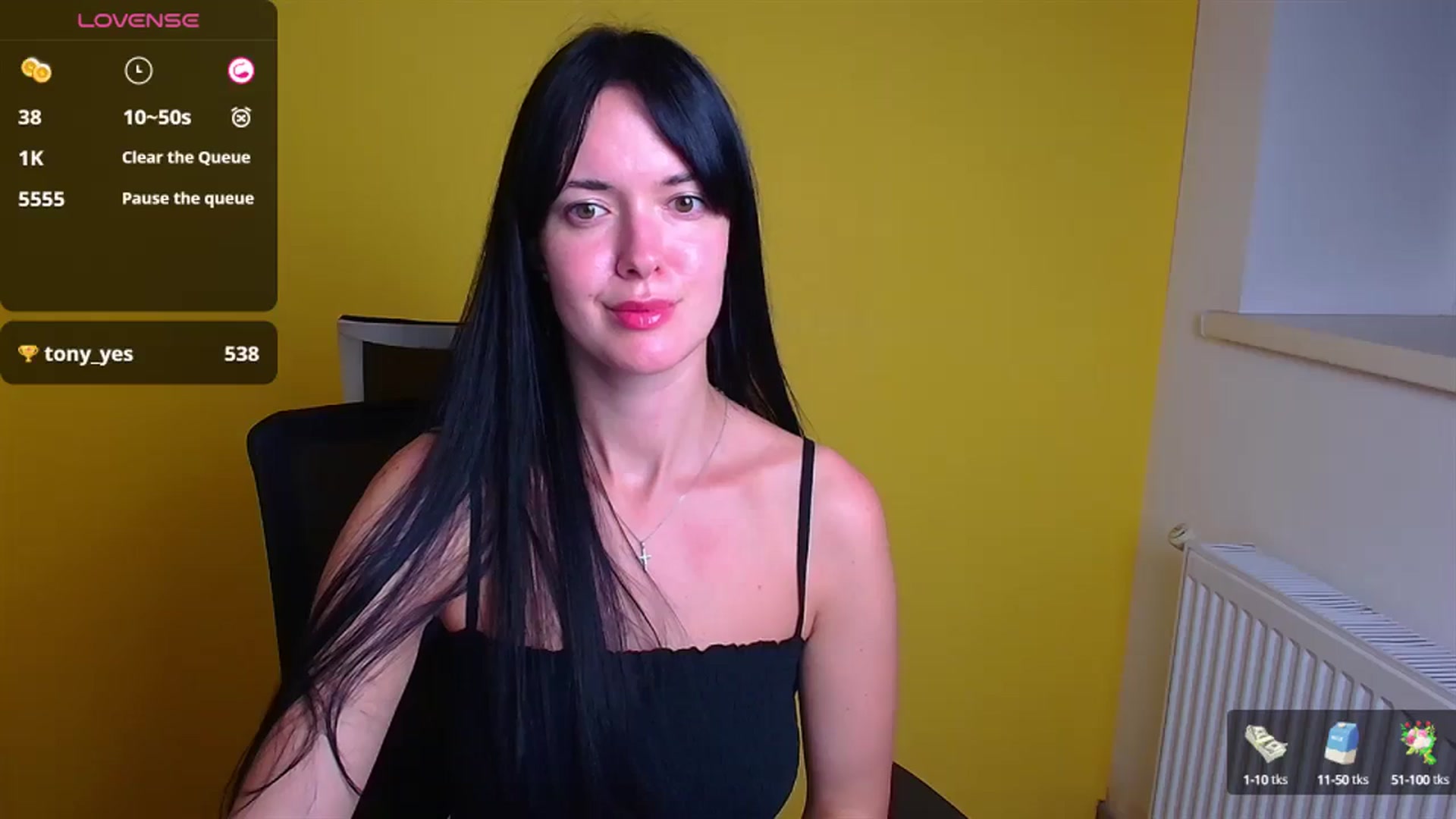 Gallery image thumbnail from Black_Red's myfreecams stream on, 09/21/2024, 10:32 image 4 of 20