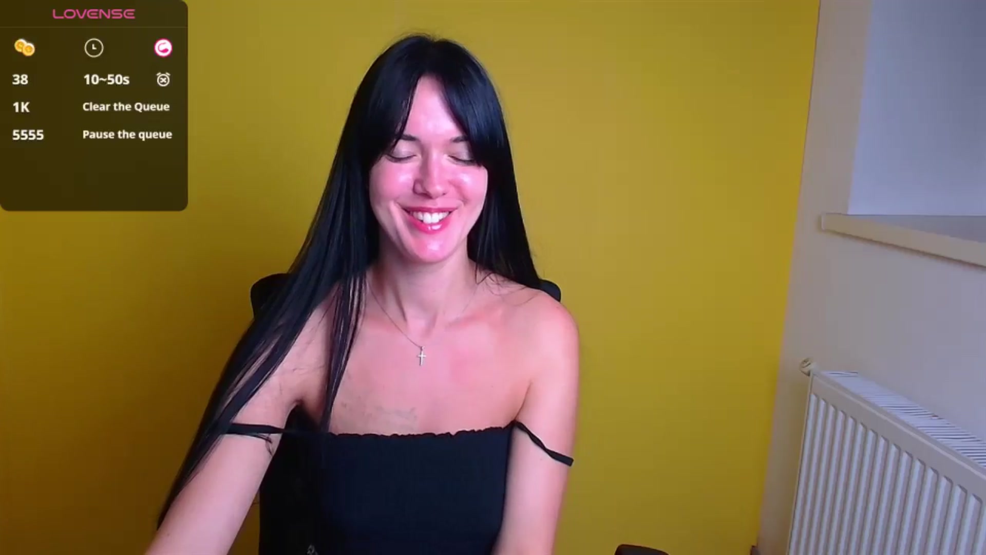 Gallery image thumbnail from Black_Red's myfreecams stream on, 09/21/2024, 10:32 image 11 of 20
