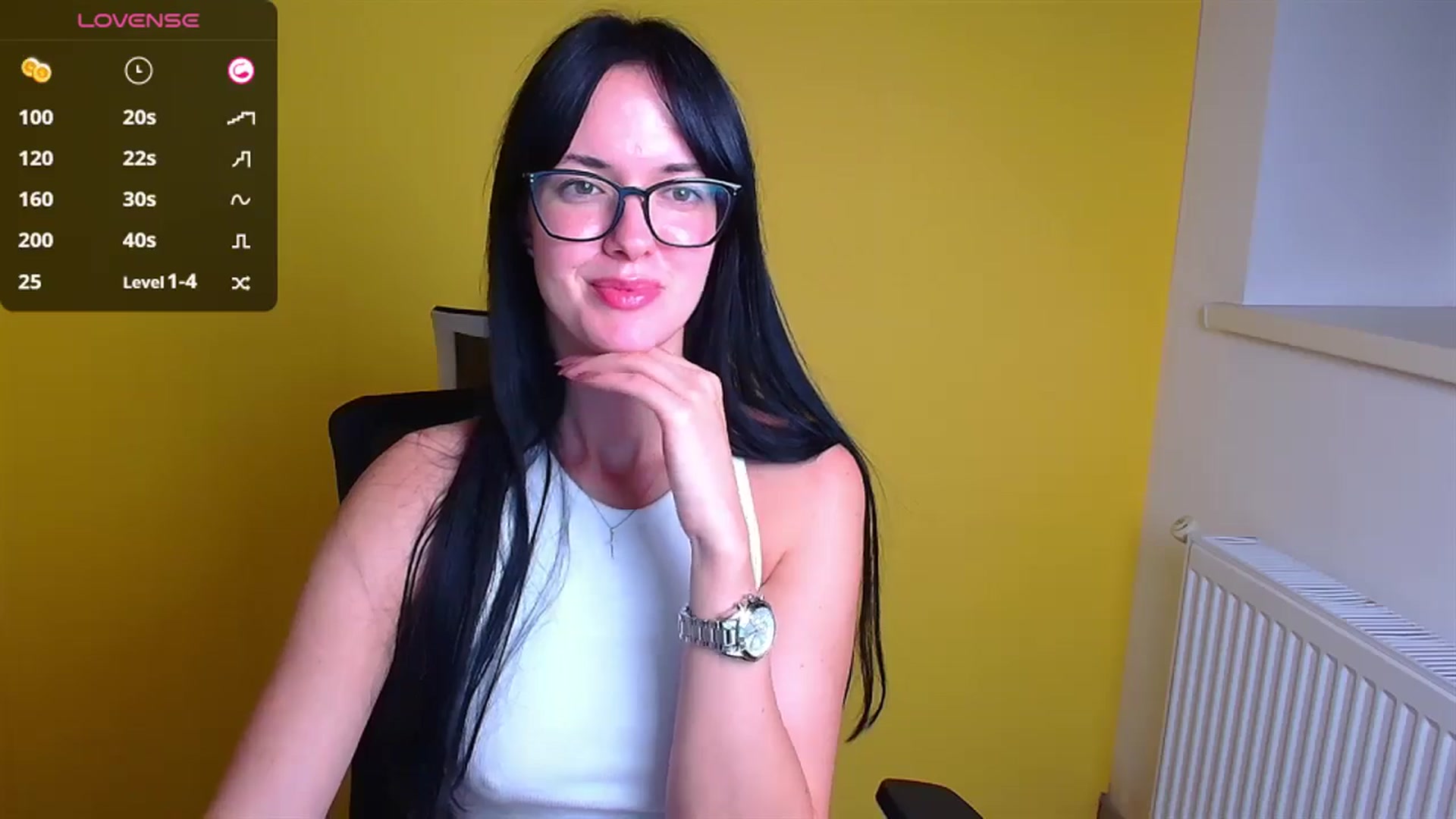 Gallery image thumbnail from Black_Red's myfreecams stream on, 09/22/2024, 10:18 image 16 of 20