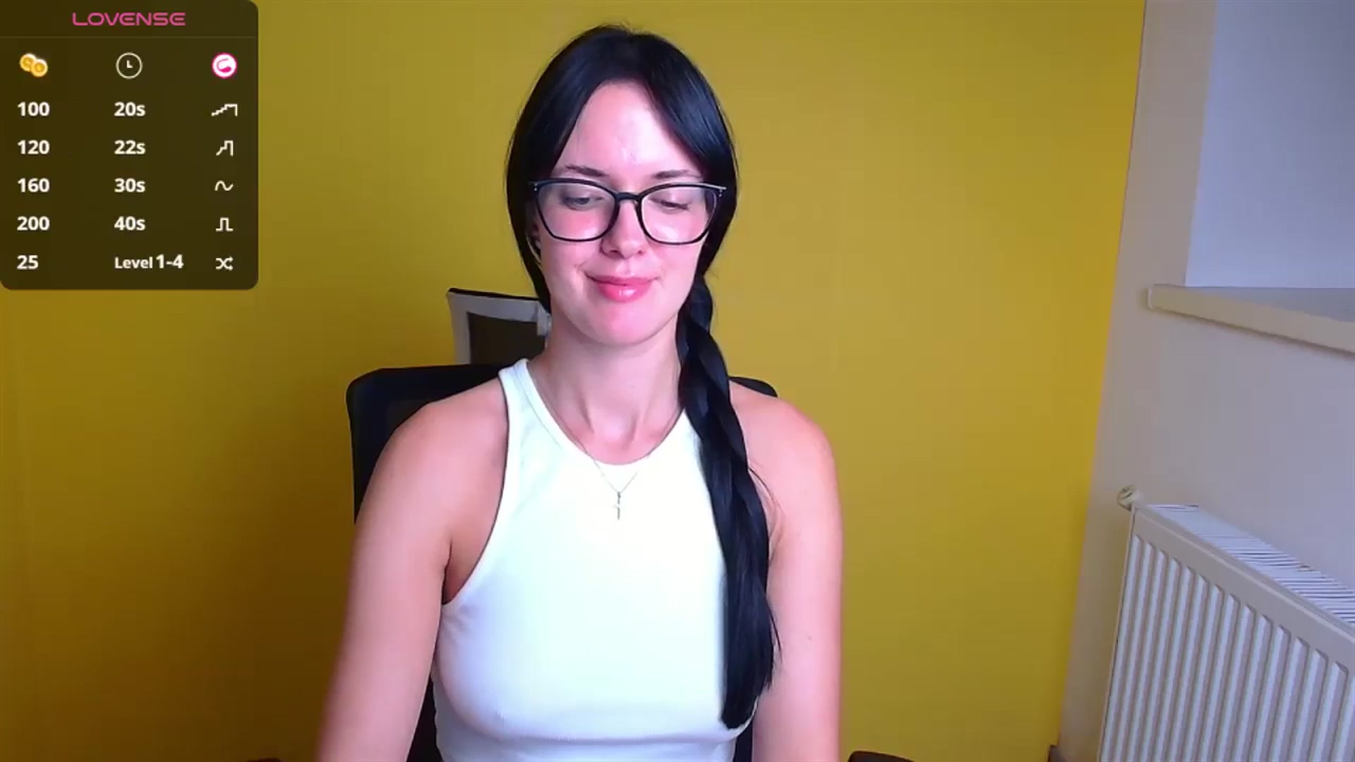 Gallery image thumbnail from Black_Red's myfreecams stream on, 09/22/2024, 14:37 image 19 of 20