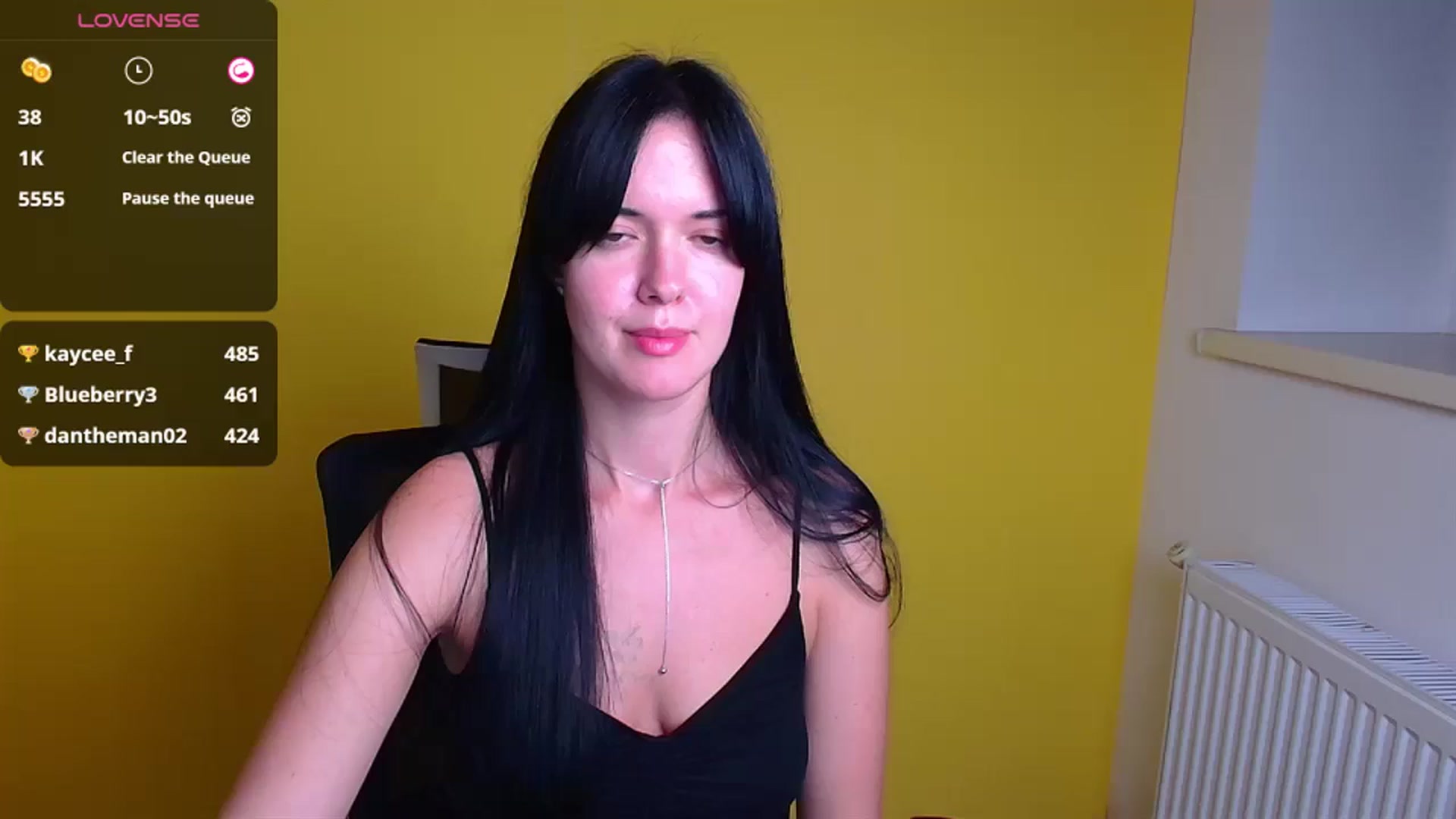 Gallery image thumbnail from Black_Red's myfreecams stream on, 09/27/2024, 15:52 image 10 of 20