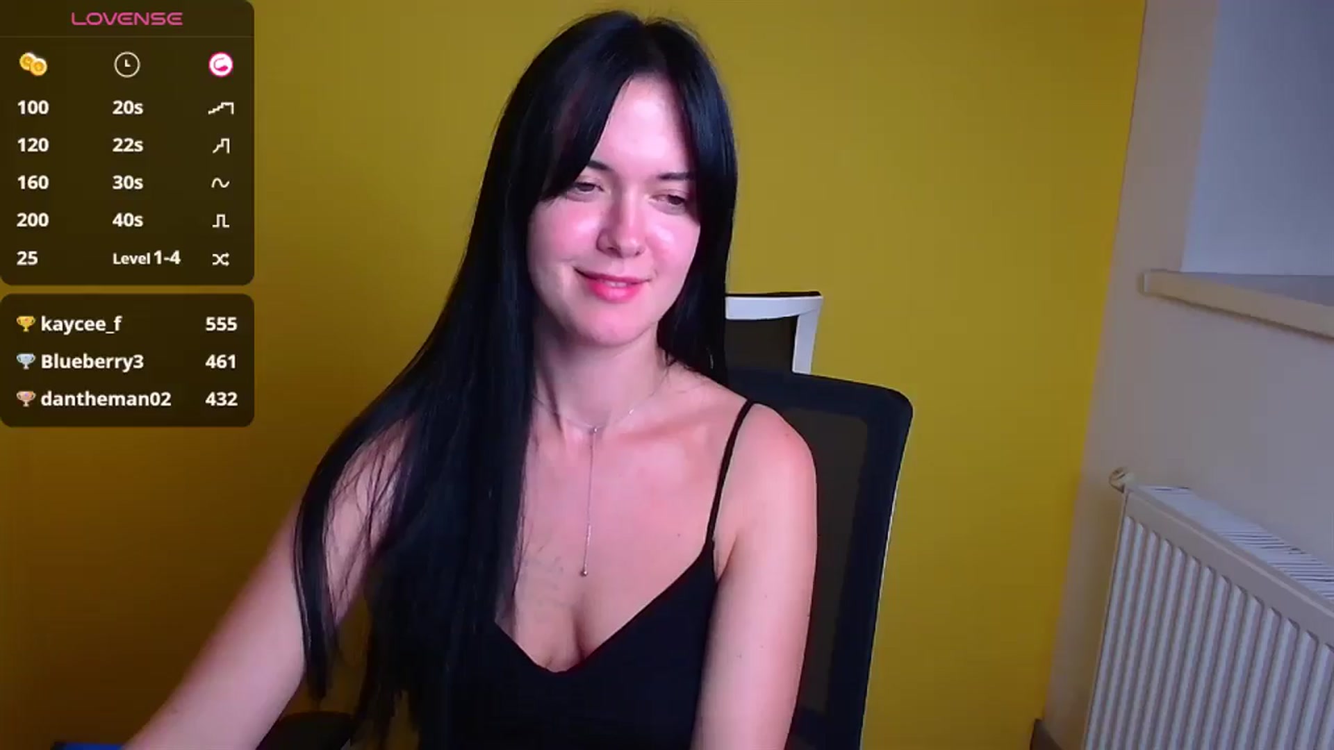 Gallery image thumbnail from Black_Red's myfreecams stream on, 09/27/2024, 16:32 image 13 of 20
