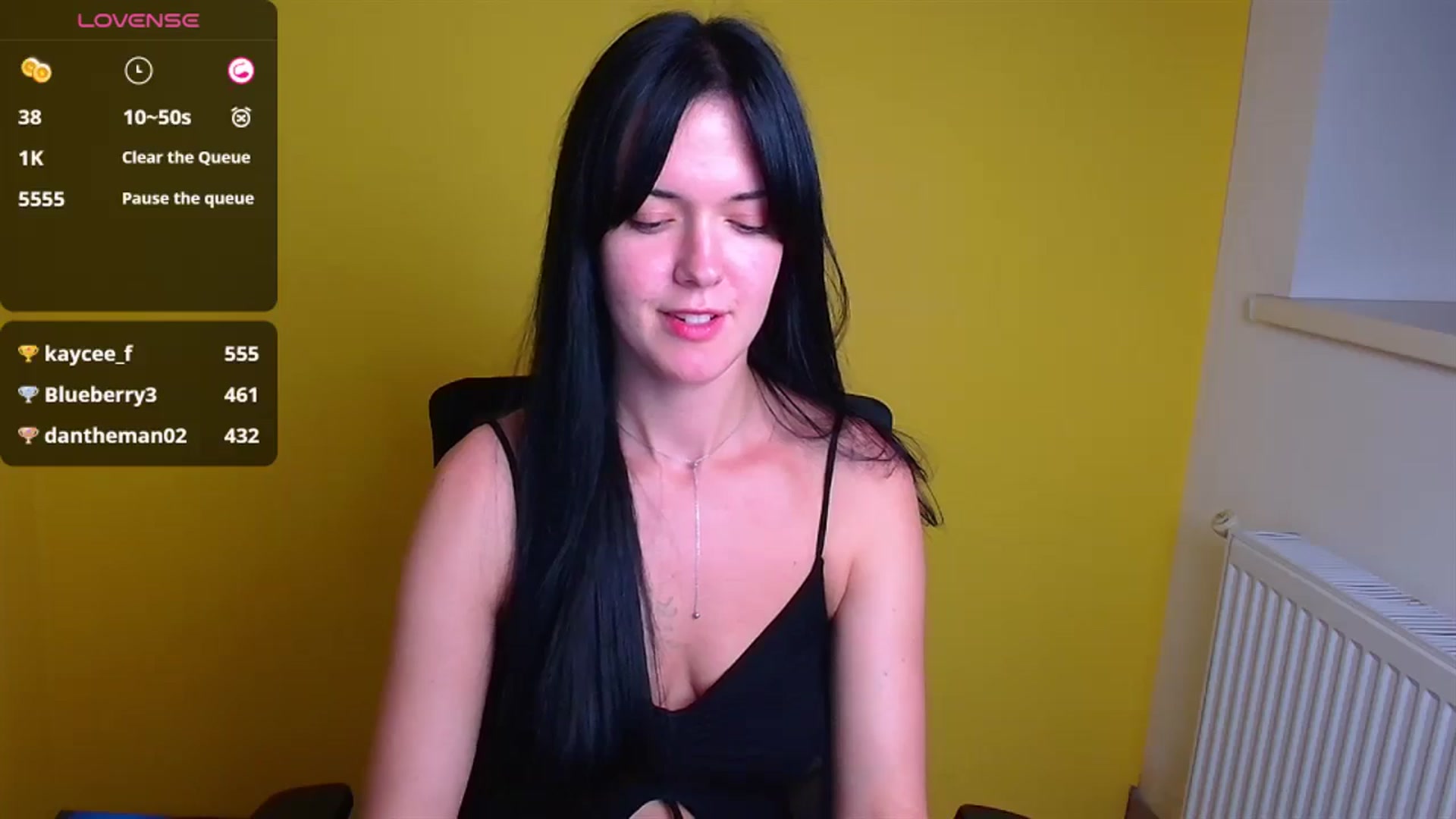 Gallery image thumbnail from Black_Red's myfreecams stream on, 09/27/2024, 16:32 image 19 of 20