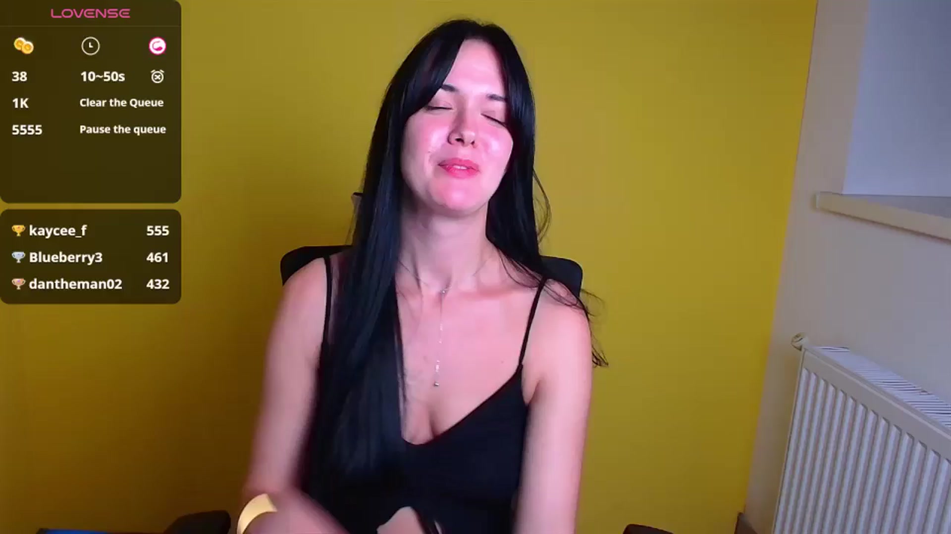 Gallery image thumbnail from Black_Red's myfreecams stream on, 09/27/2024, 16:32 image 20 of 20