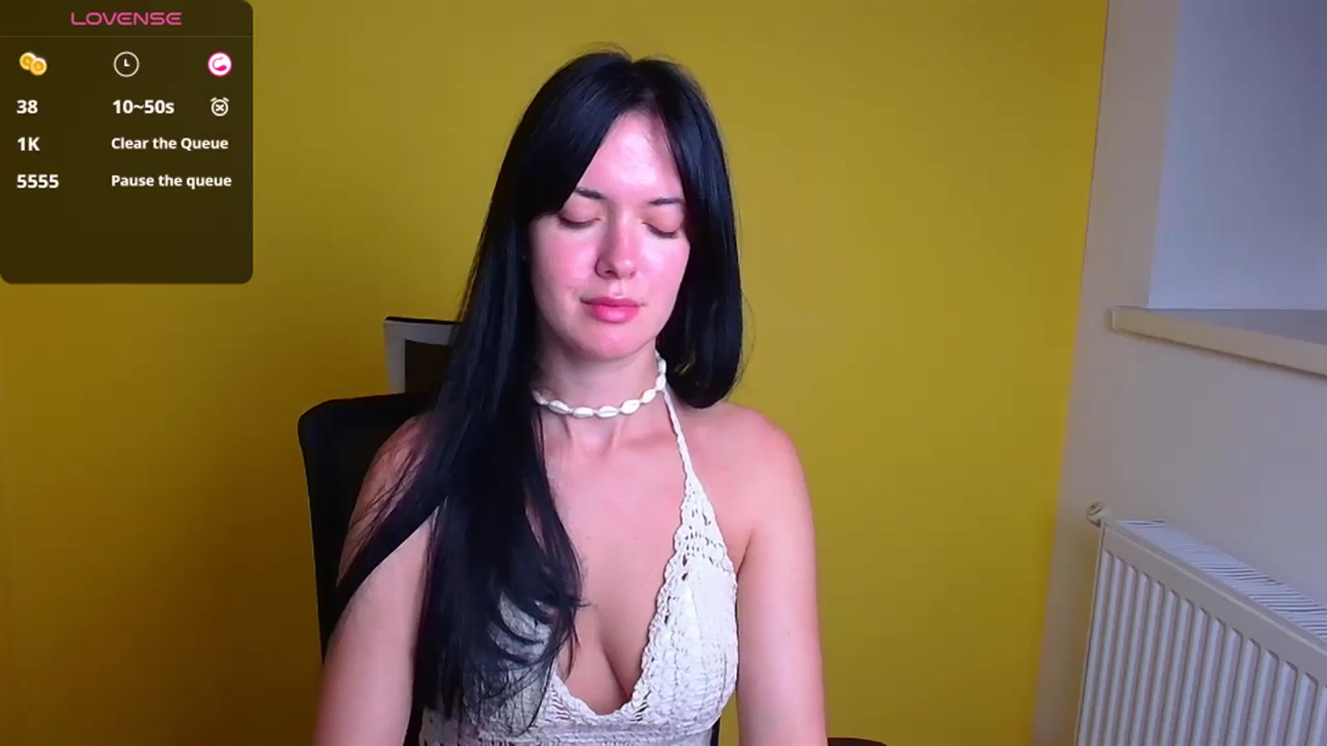 Gallery image thumbnail from Black_Red's myfreecams stream on, 09/28/2024, 08:02 image 7 of 20