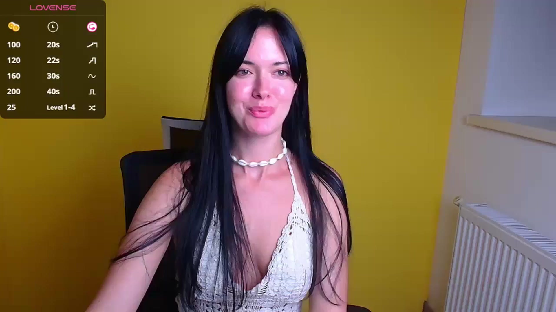 Gallery image thumbnail from Black_Red's myfreecams stream on, 09/28/2024, 10:40 image 7 of 20