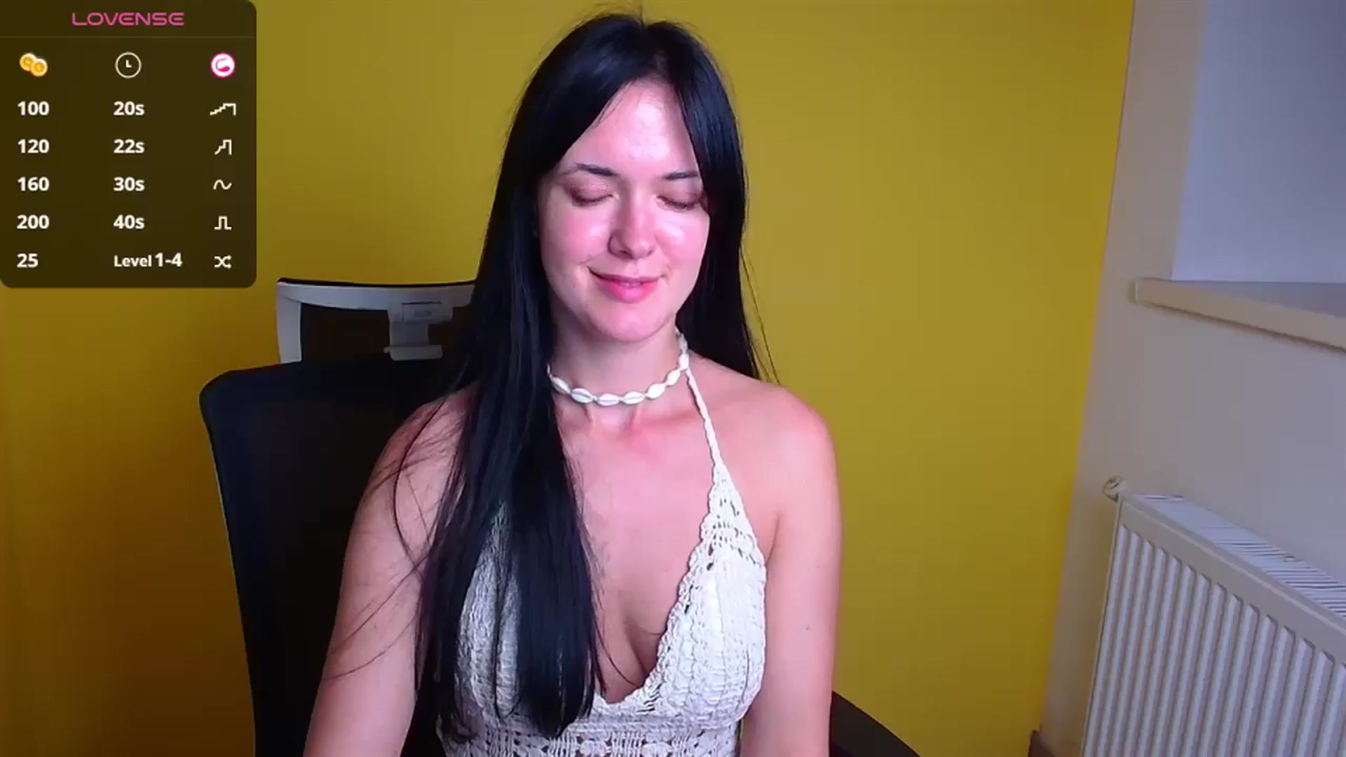 Gallery image thumbnail from Black_Red's myfreecams stream on, 09/28/2024, 10:40 image 20 of 20
