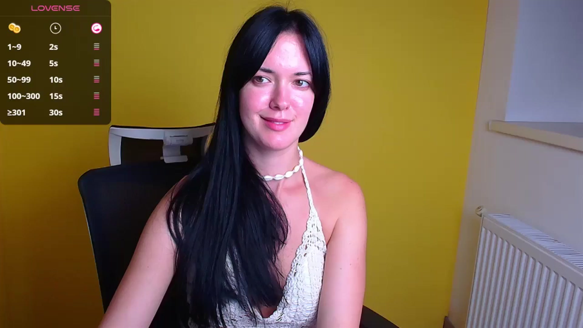 Gallery image thumbnail from Black_Red's myfreecams stream on, 09/28/2024, 10:40 image 8 of 20