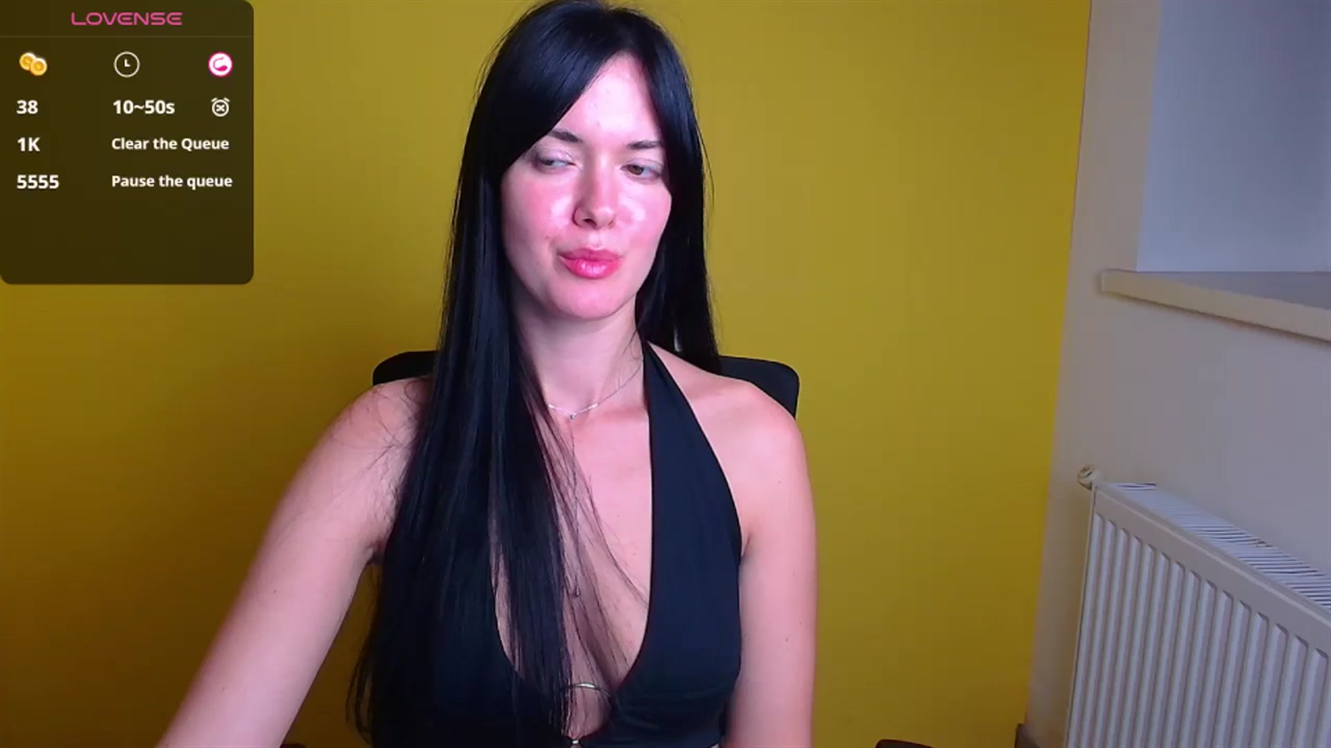 Gallery image thumbnail from Black_Red's myfreecams stream on, 09/30/2024, 08:45 image 3 of 20