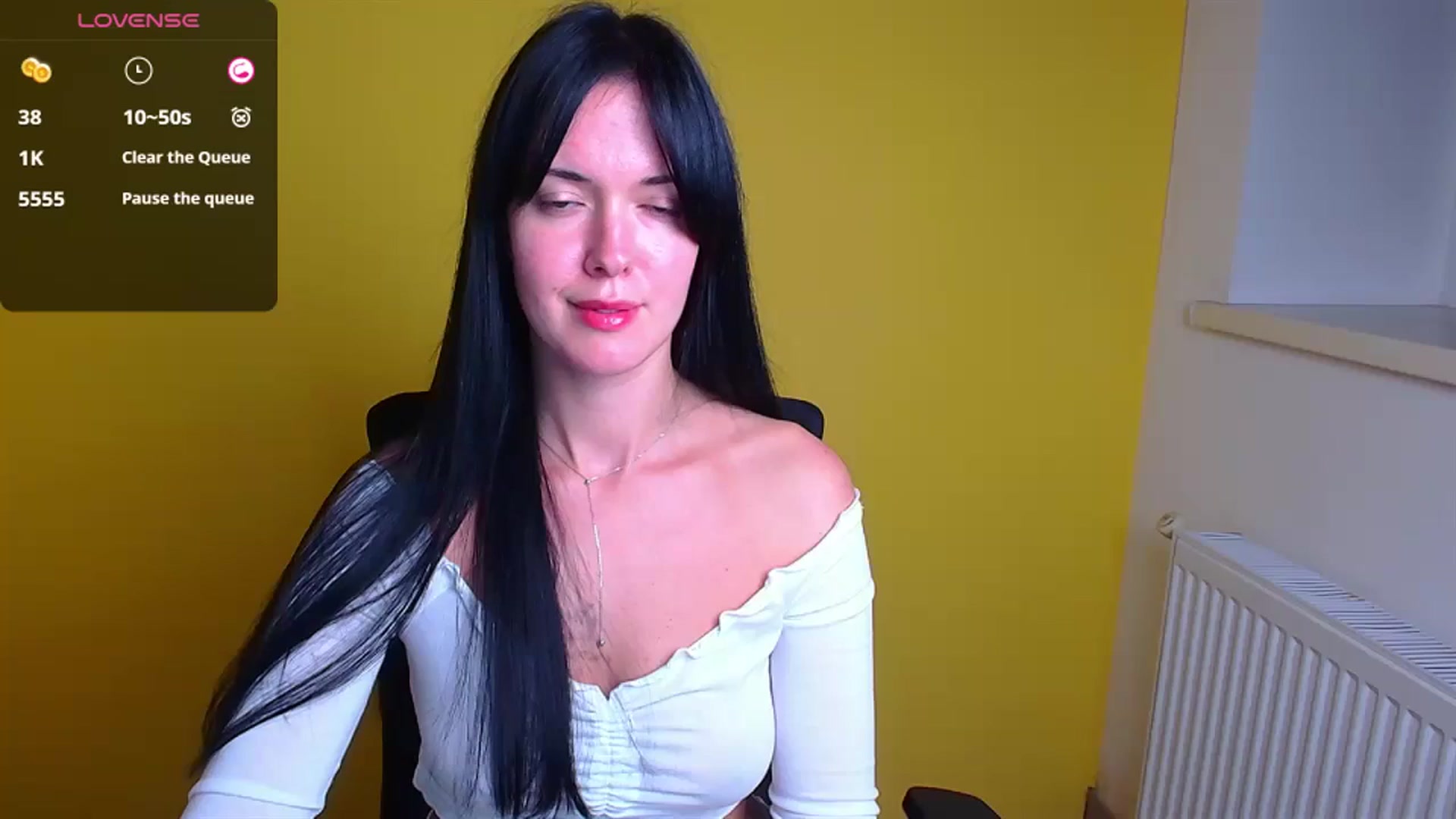 Gallery image thumbnail from Black_Red's myfreecams stream on, 10/04/2024, 13:45 image 2 of 20