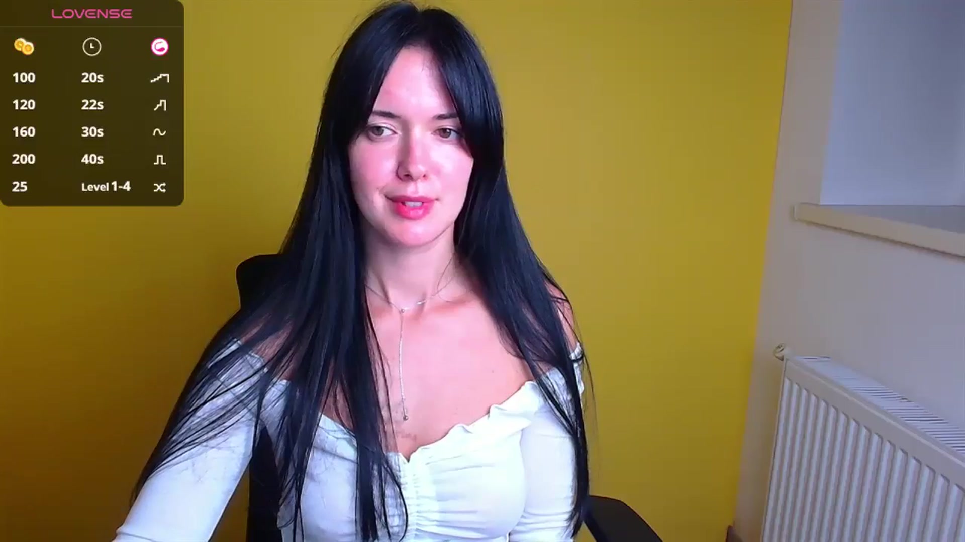 Gallery image thumbnail from Black_Red's myfreecams stream on, 10/04/2024, 15:57 image 4 of 20