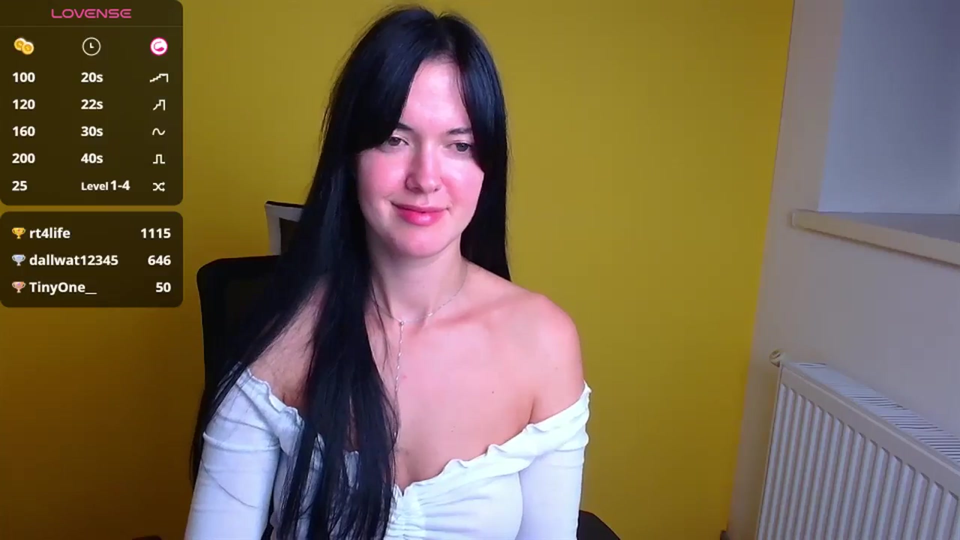 Gallery image thumbnail from Black_Red's myfreecams stream on, 10/05/2024, 08:56 image 18 of 20