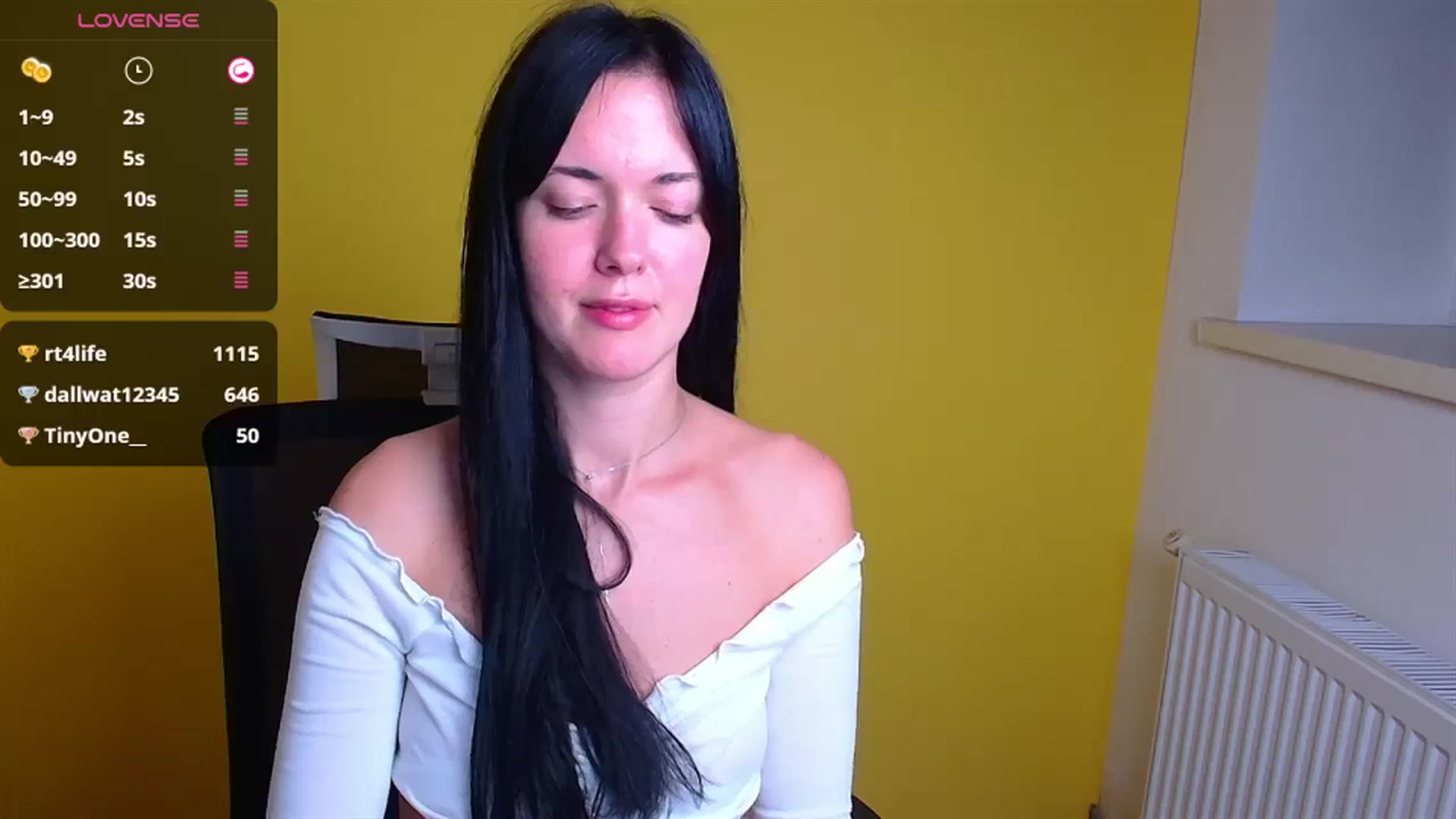 Gallery image thumbnail from Black_Red's myfreecams stream on, 10/05/2024, 08:56 image 19 of 20