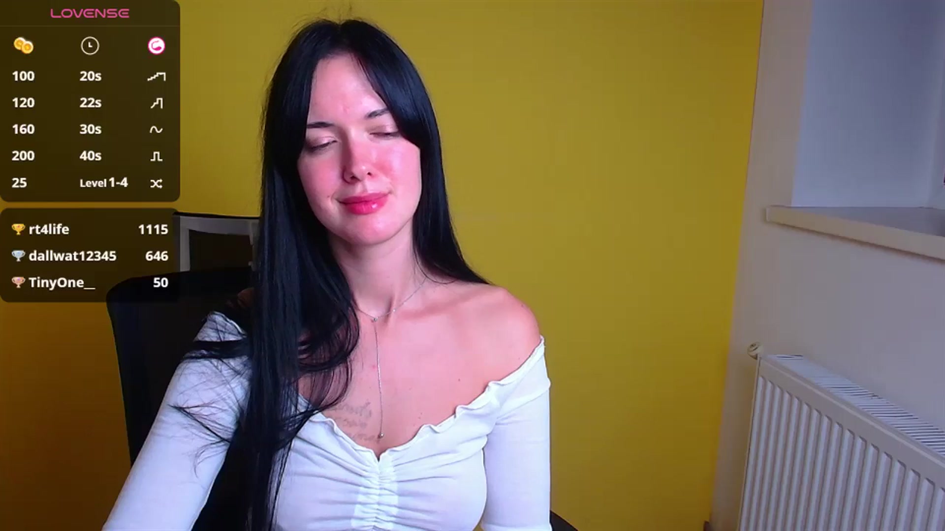 Gallery image thumbnail from Black_Red's myfreecams stream on, 10/05/2024, 10:29 image 12 of 20