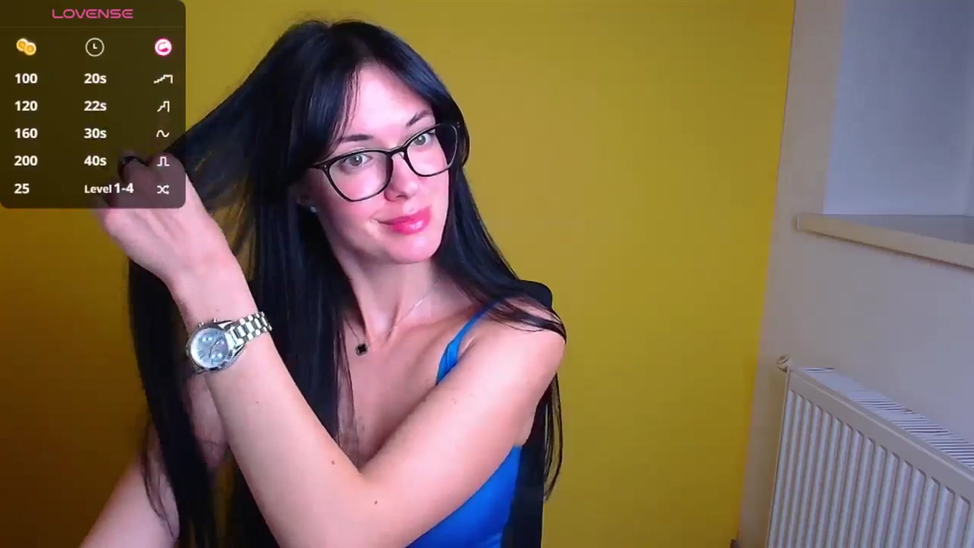 Gallery image thumbnail from Black_Red's myfreecams stream on, 10/06/2024, 09:16 image 4 of 20