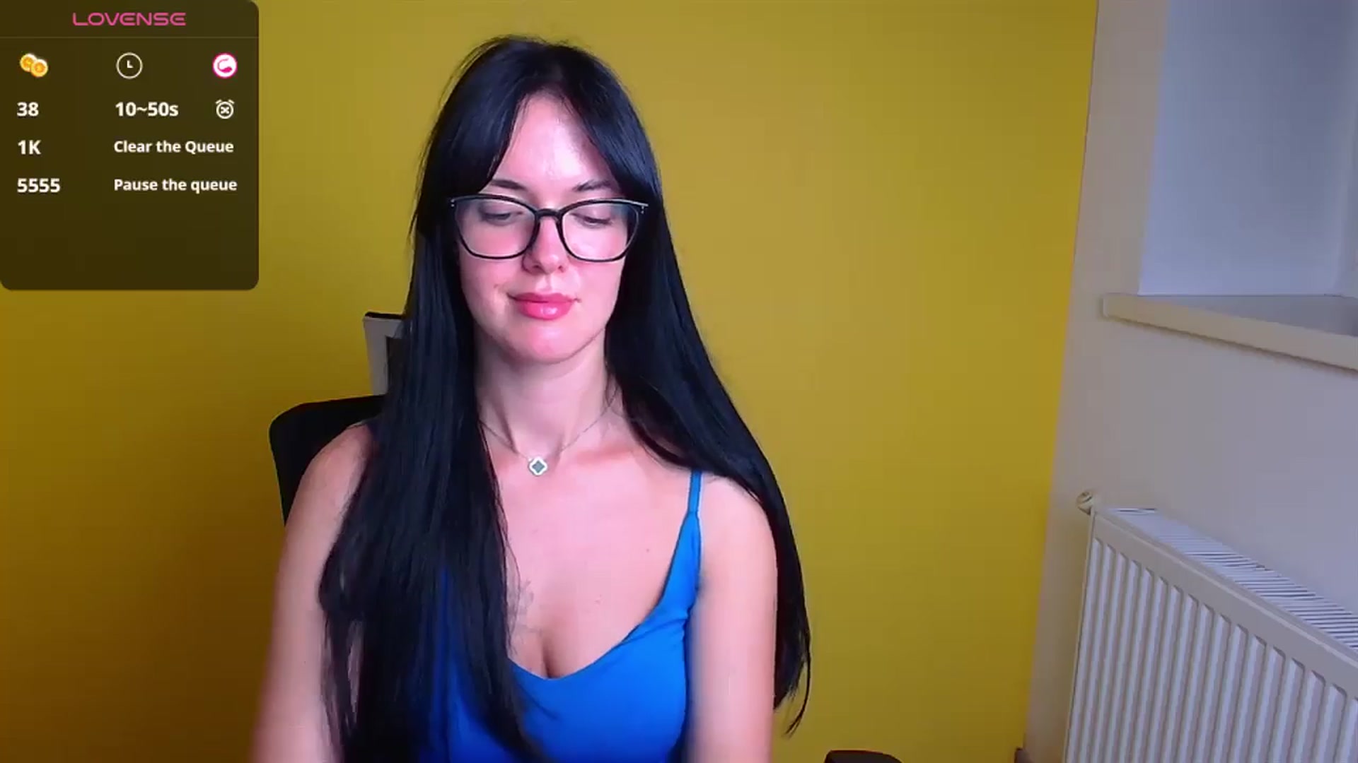 Gallery image thumbnail from Black_Red's myfreecams stream on, 10/06/2024, 10:49 image 4 of 20