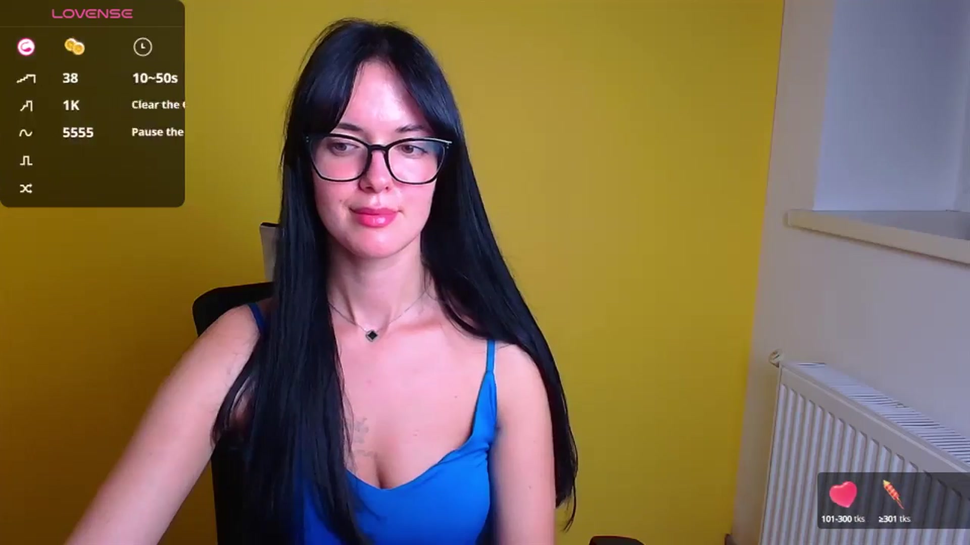 Gallery image thumbnail from Black_Red's myfreecams stream on, 10/06/2024, 10:49 image 5 of 20
