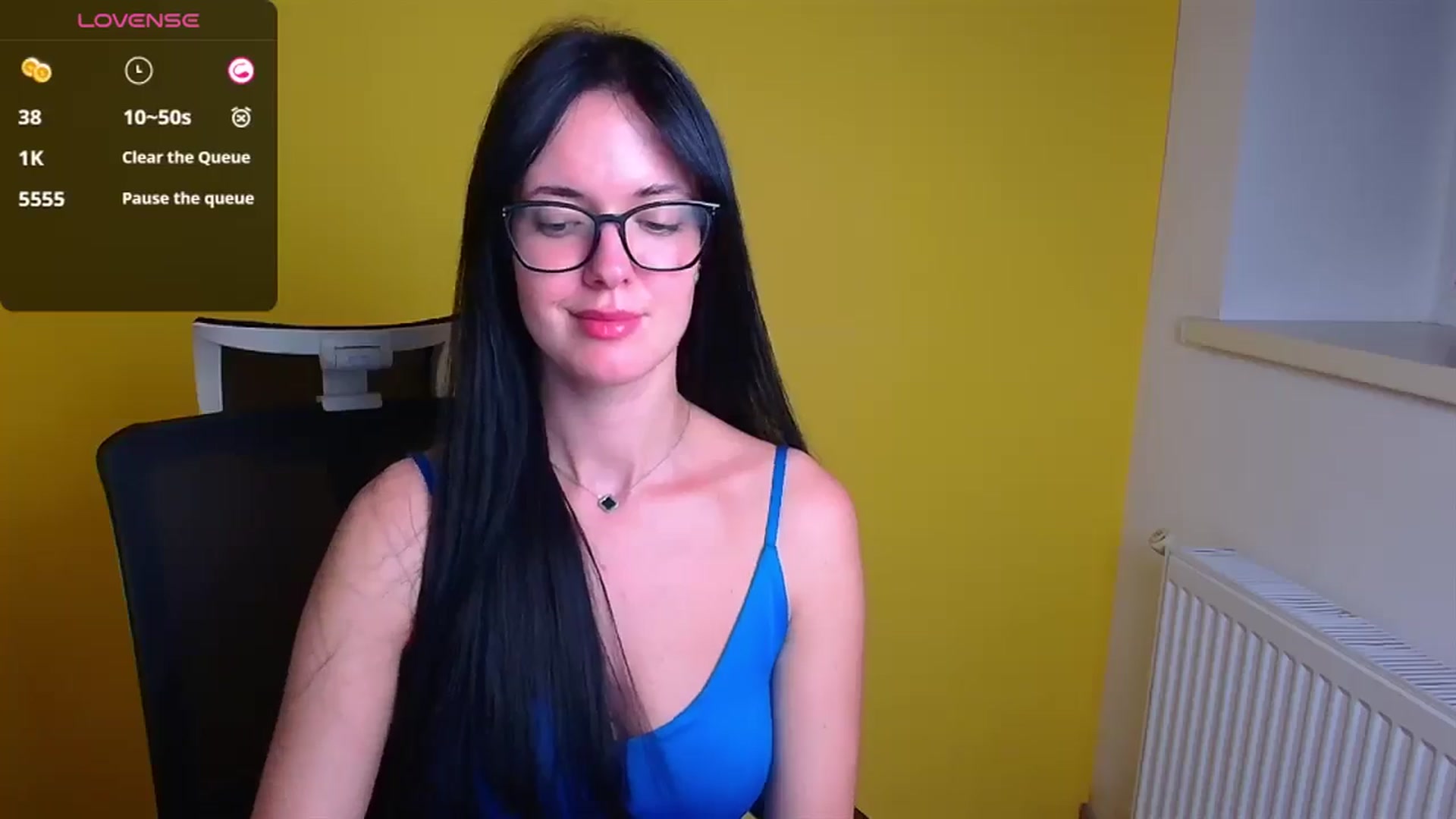 Gallery image thumbnail from Black_Red's myfreecams stream on, 10/06/2024, 12:28 image 3 of 20