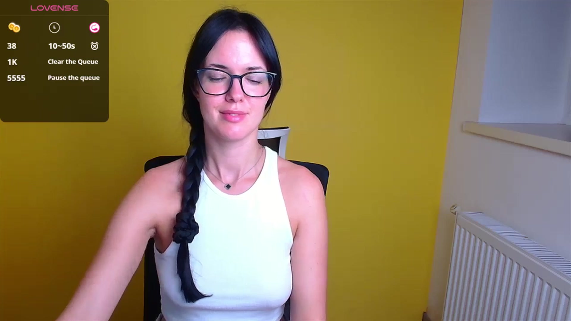 Gallery image thumbnail from Black_Red's myfreecams stream on, 10/08/2024, 01:16 image 15 of 20